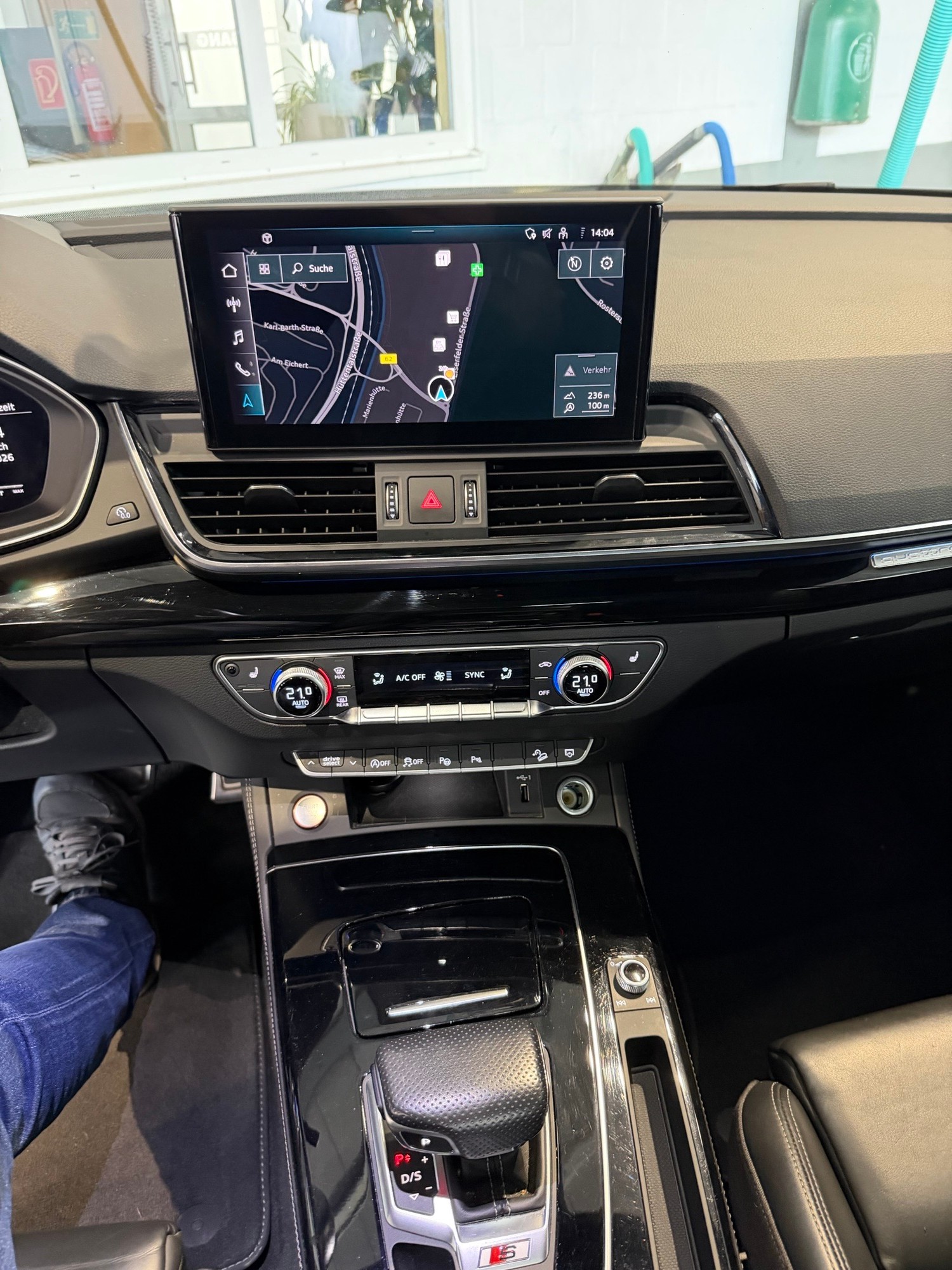 AUDI SQ5 Sportback-image-5
