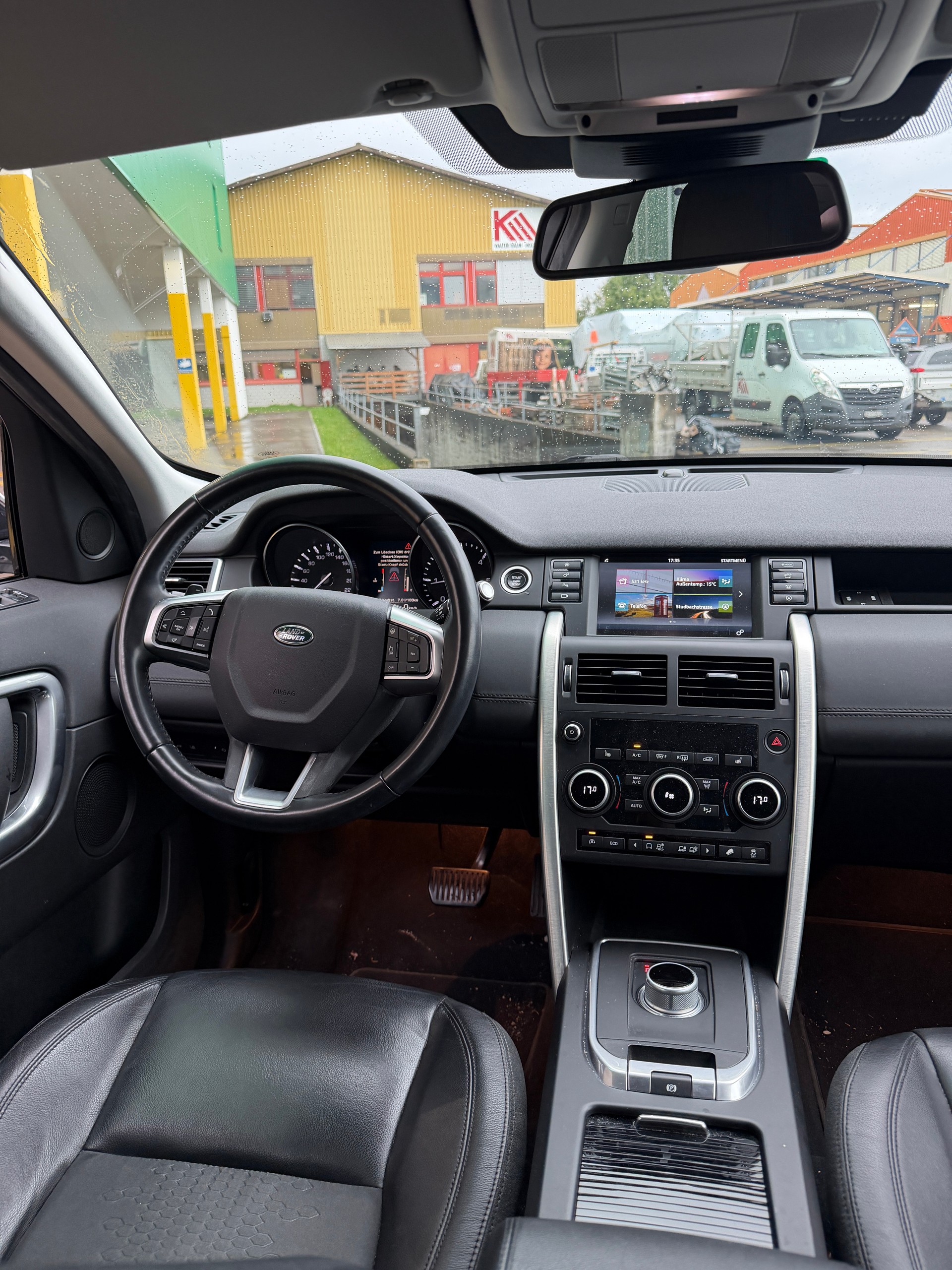 LAND ROVER Discovery Sport 2.0 TD4 Pure AT9-image-8