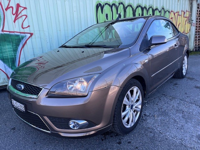 FORD Focus CC 2.0i Titanium Automatic-image-1