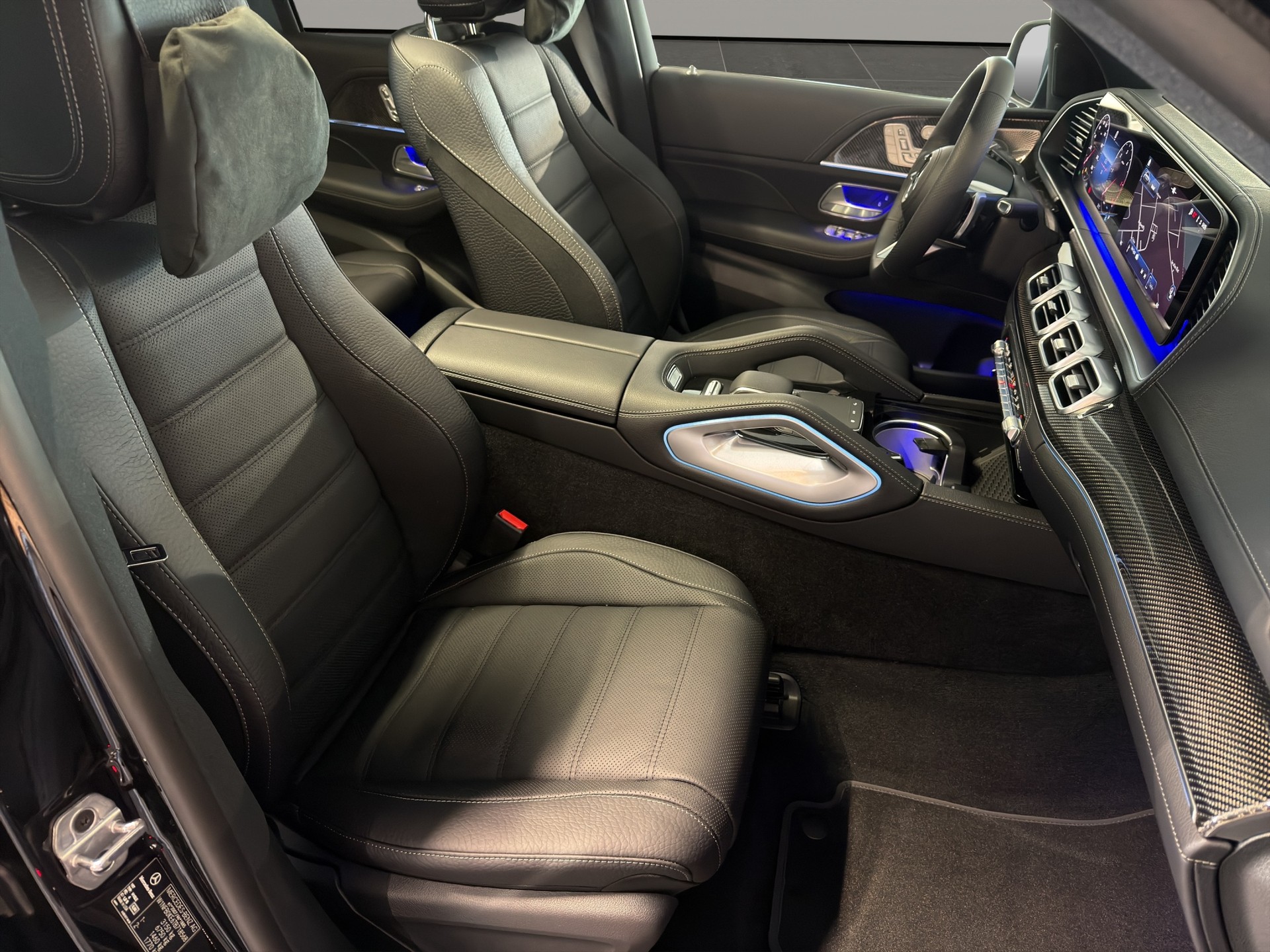 MERCEDES-BENZ GLE 300 d 4Matic 9G-Tronic-image-11