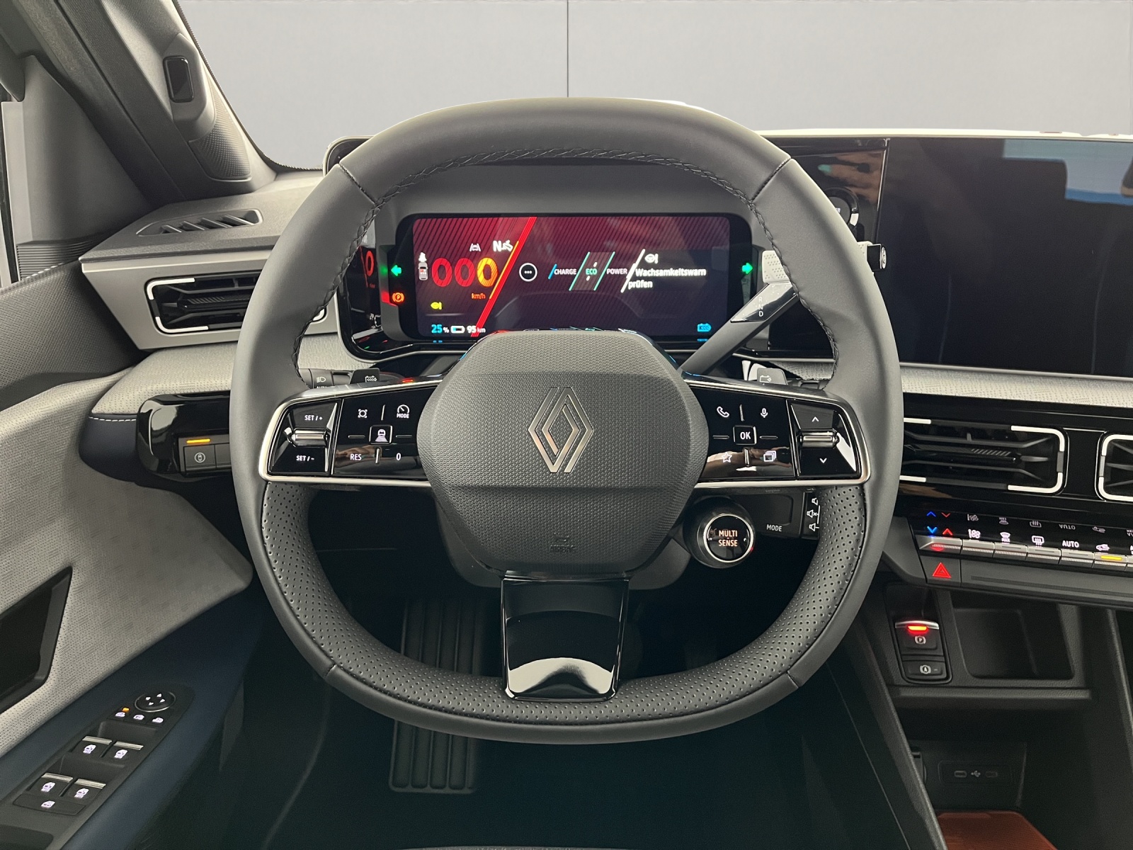 RENAULT R5 E-Tech Comfort Range Roland Garros-image-9