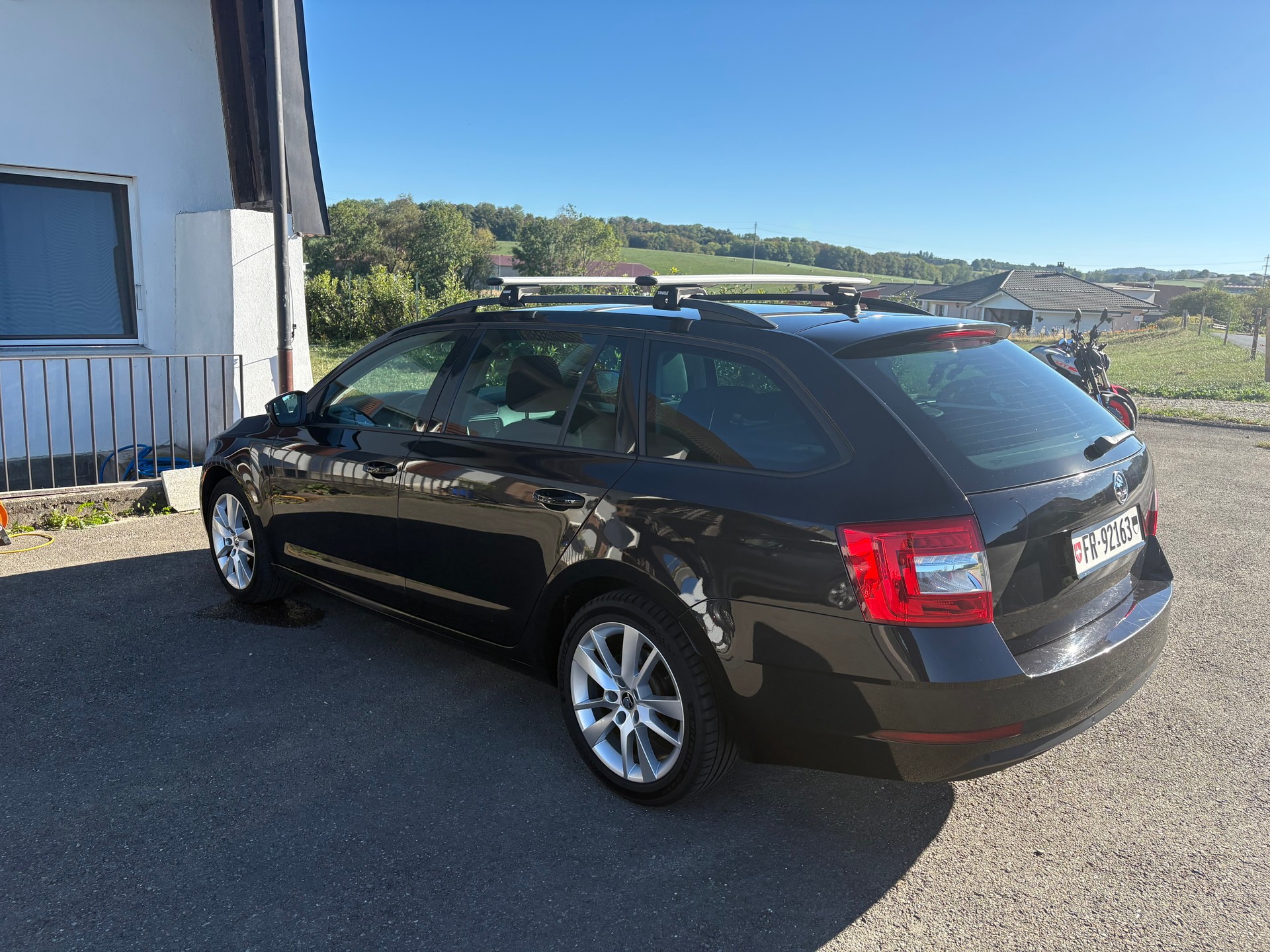 SKODA 1.8 TSI Ambition 4x4 DSG-image-2