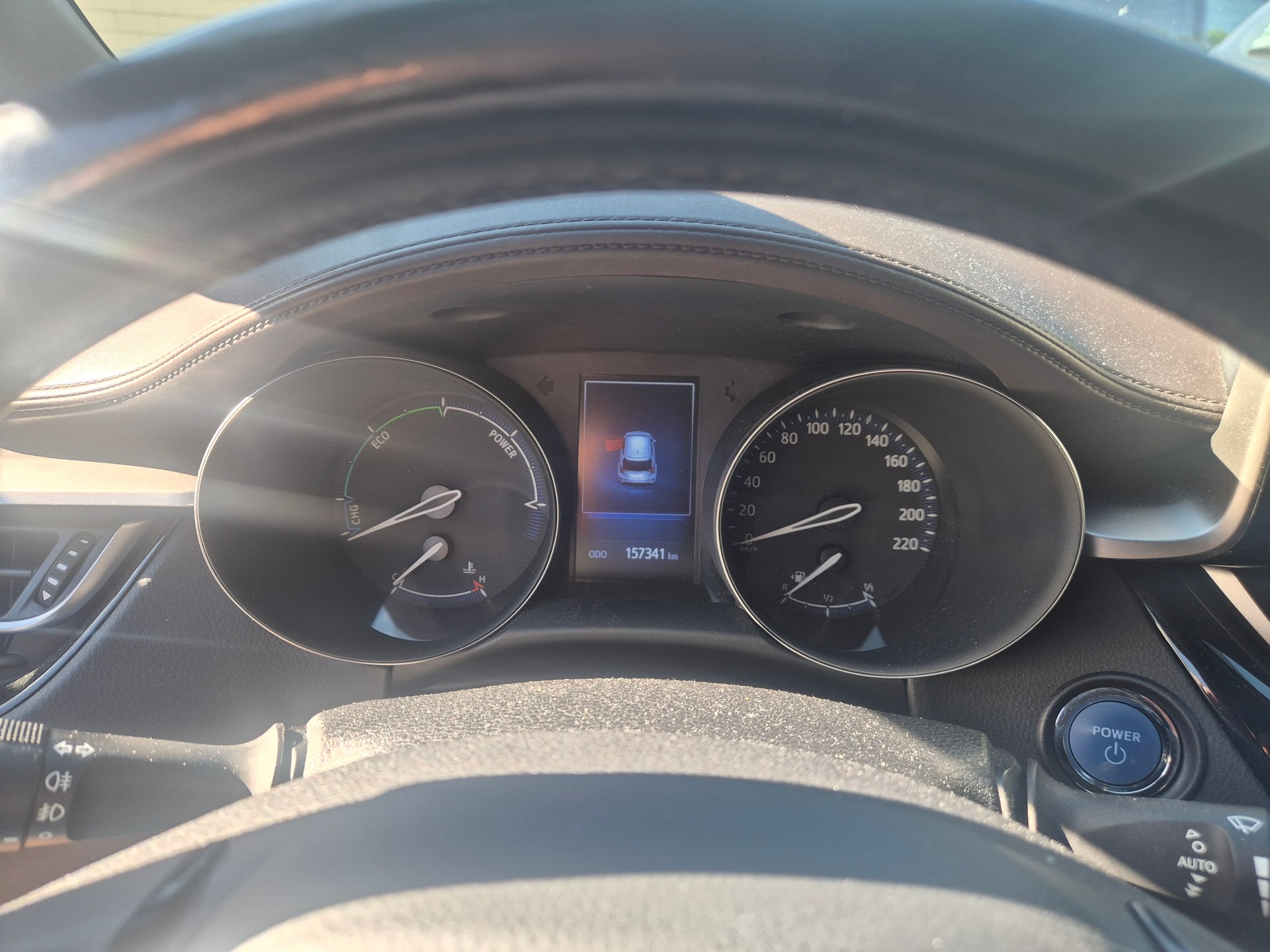 TOYOTA C-HR 1.8 HSD Comfort CVT-image-3