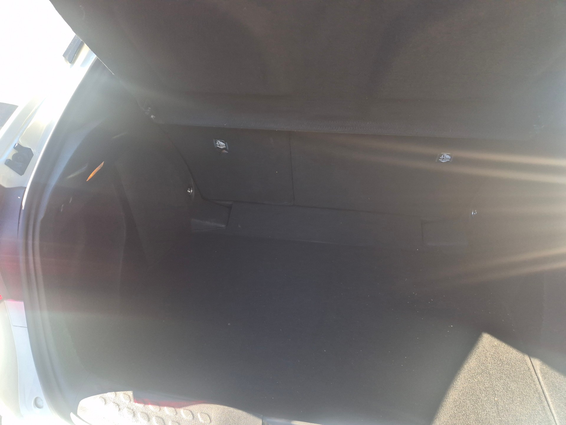 TOYOTA C-HR 1.8 HSD Comfort CVT-image-5