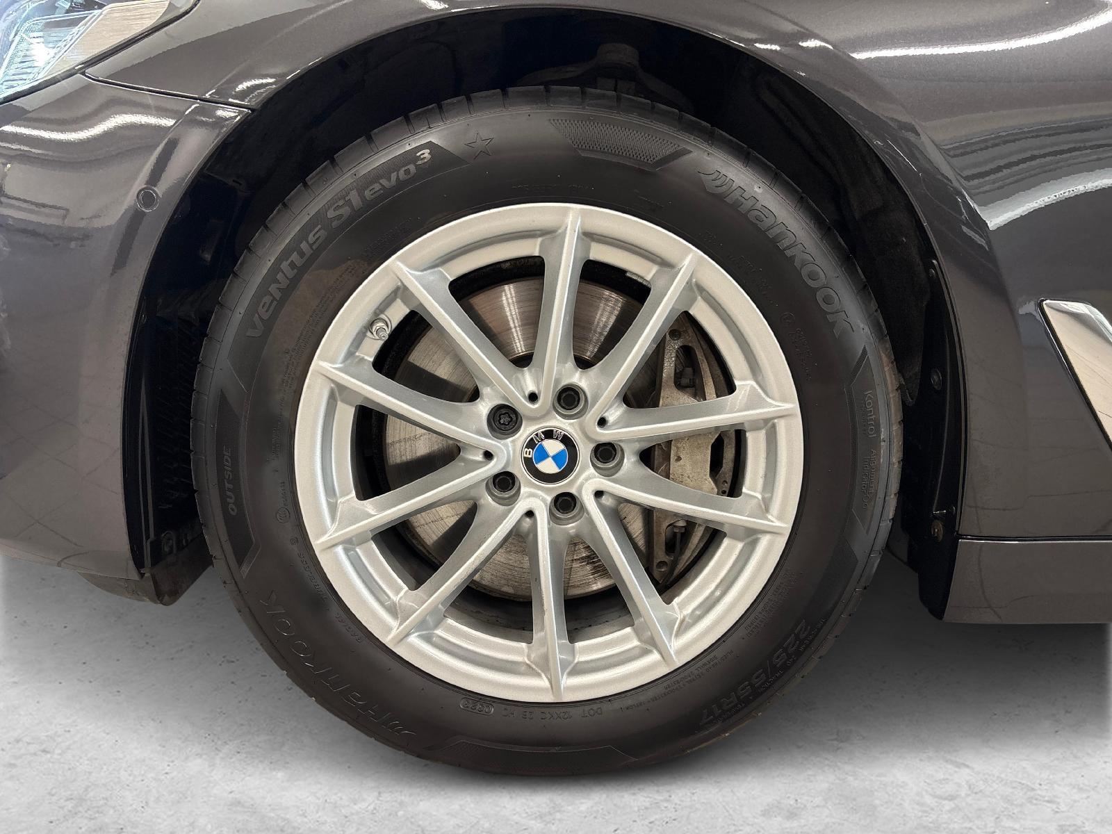 BMW 5er Reihe G31 Touring 530d xDrive 48V-image-19