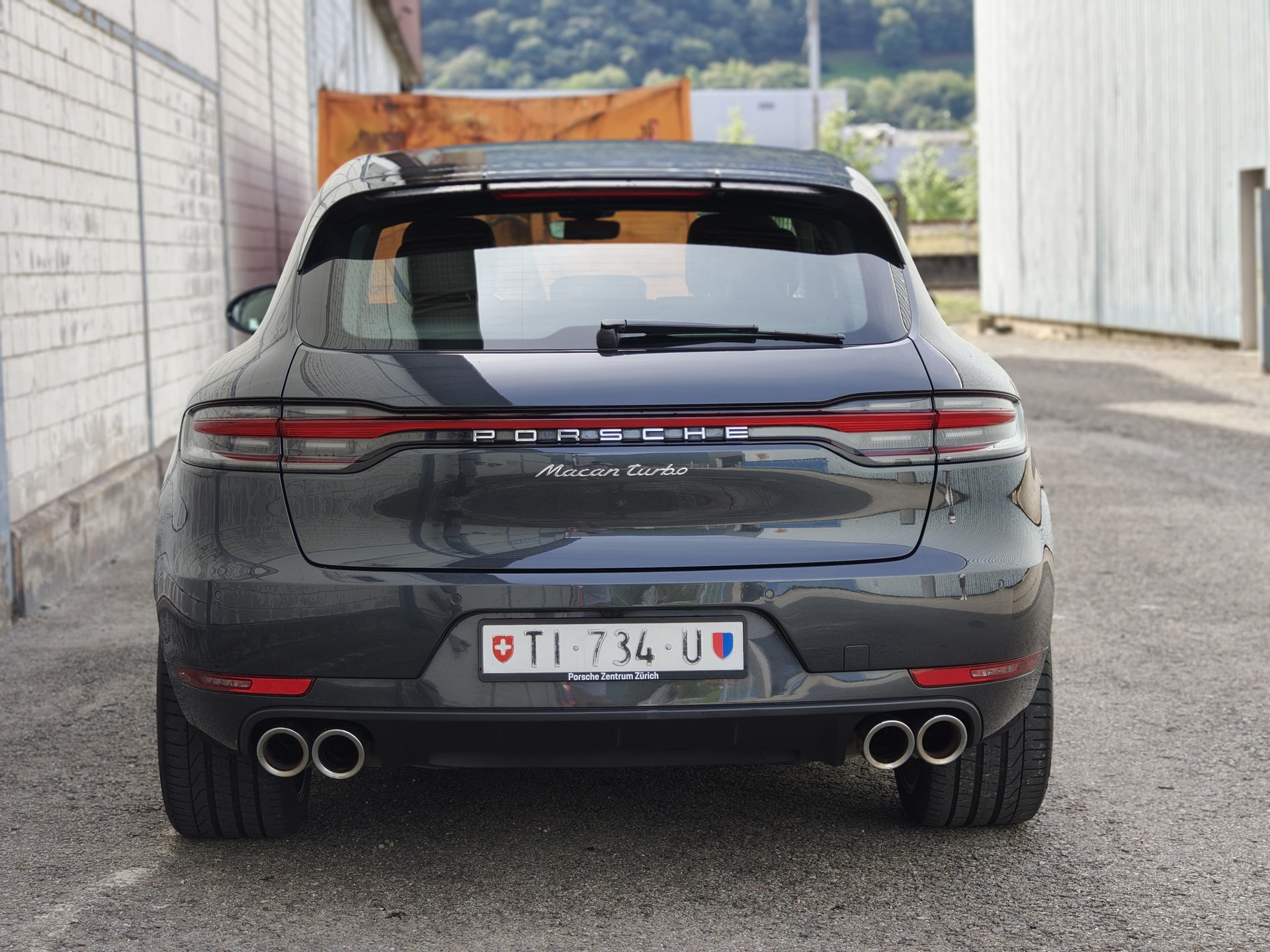 PORSCHE Macan Turbo PDK-image-4
