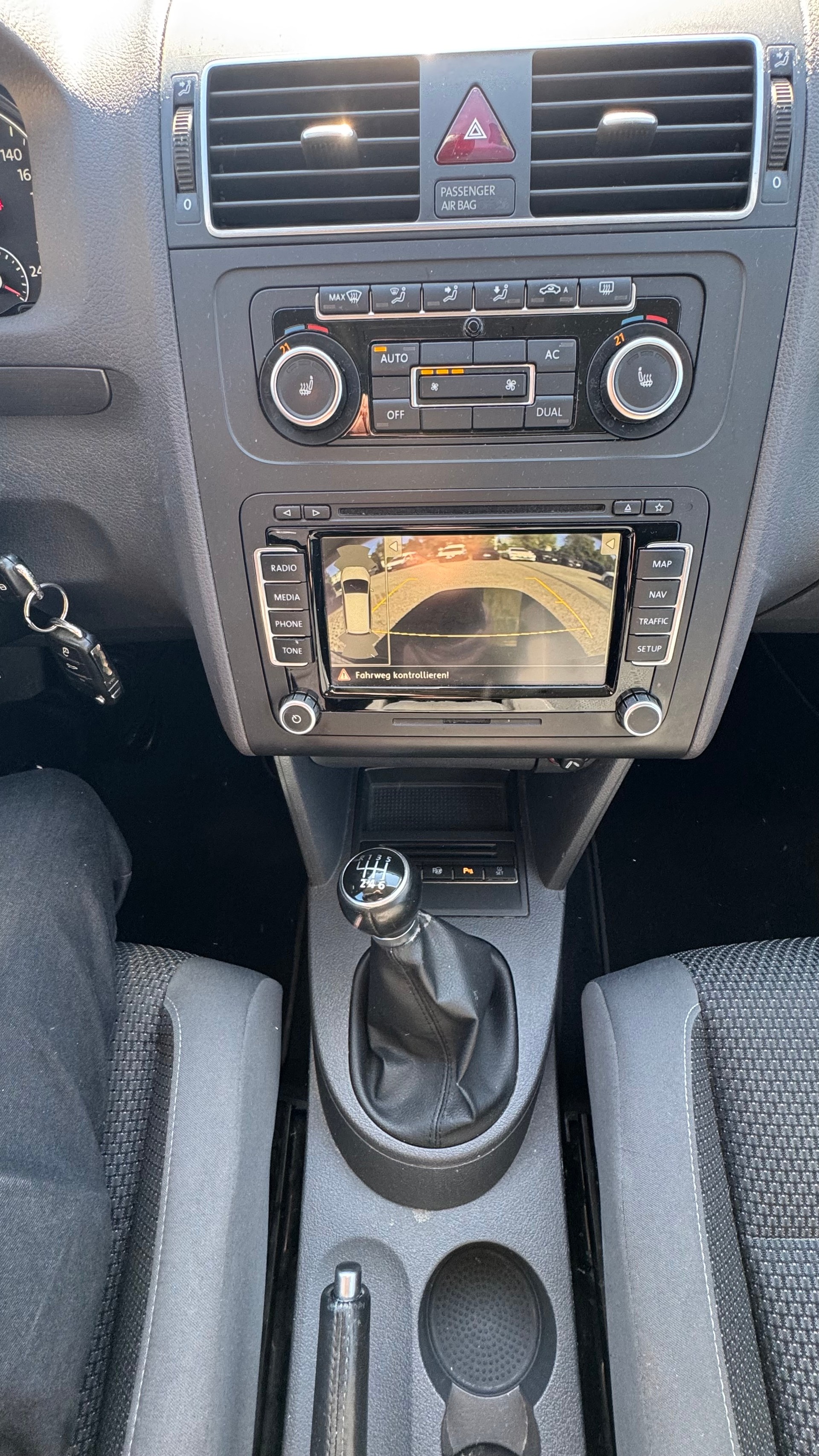 VW Touran 1.4 TSI EcoFuel Comfortline-image-8