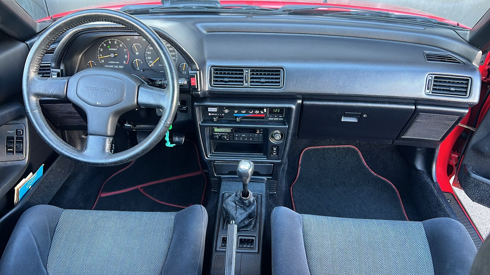 TOYOTA Celica GTI-image-9