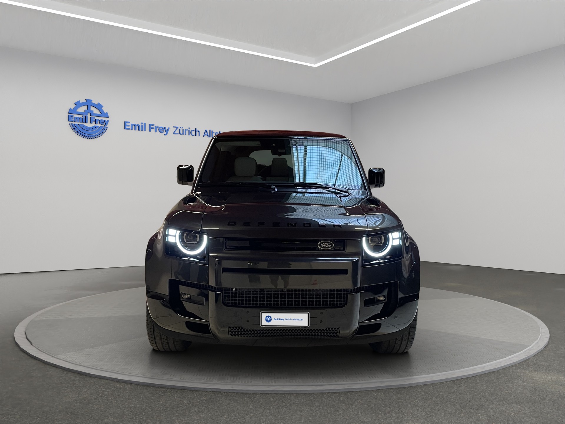 LAND ROVER Defender 110 3.0 D I6 350 X-Dynamic HSE-image-4