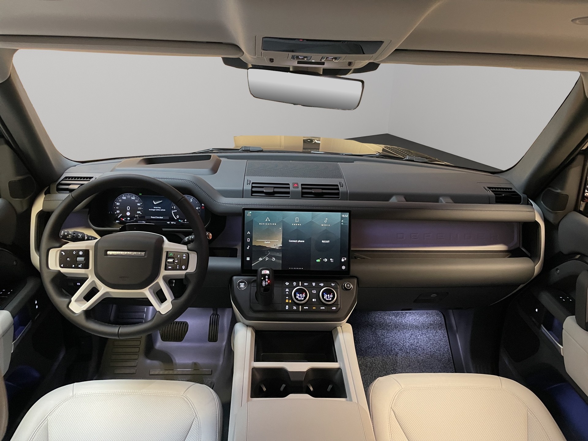 LAND ROVER Defender 110 3.0 D I6 350 X-Dynamic HSE-image-7