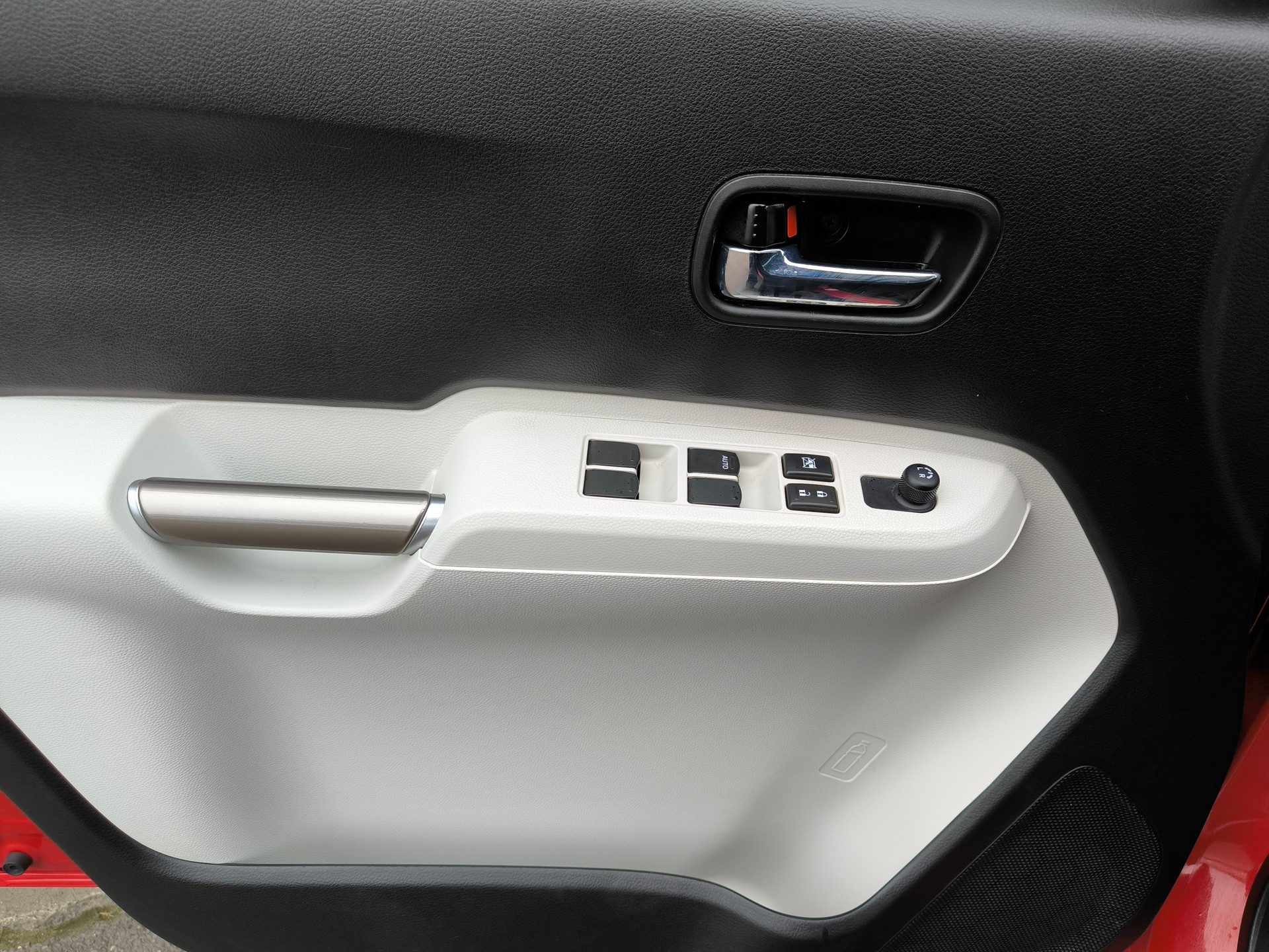 SUZUKI Ignis 1.2i Compact Top 4x4-image-11