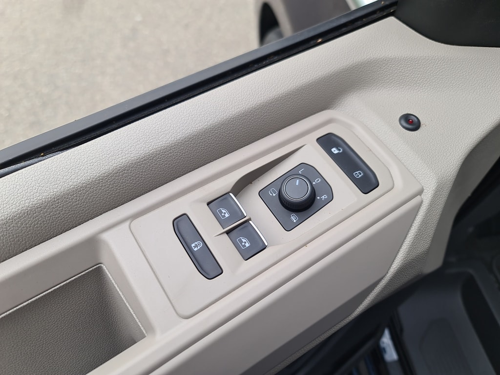 VW 1.5 TSI eHybrid Ocean DSG-image-17