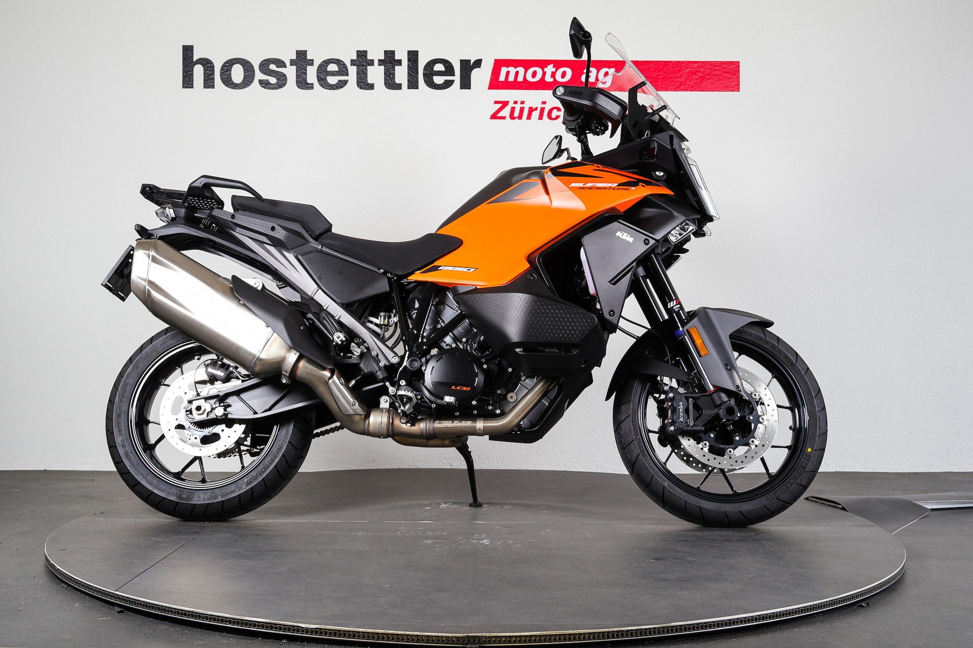 KTM 1390 Super Adventure S-showroom-element-1