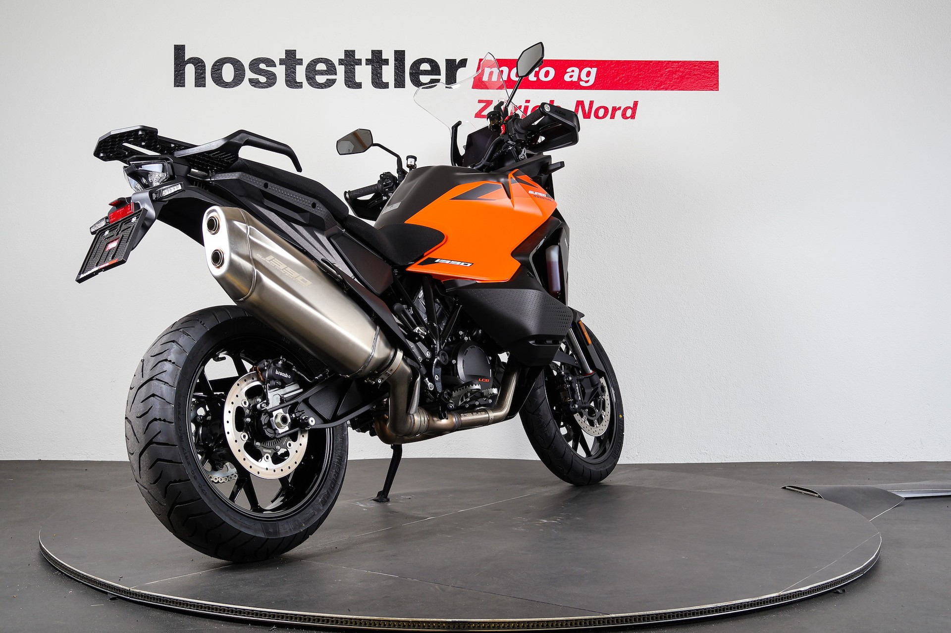 KTM 1390 Super Adventure S-showroom-element-2