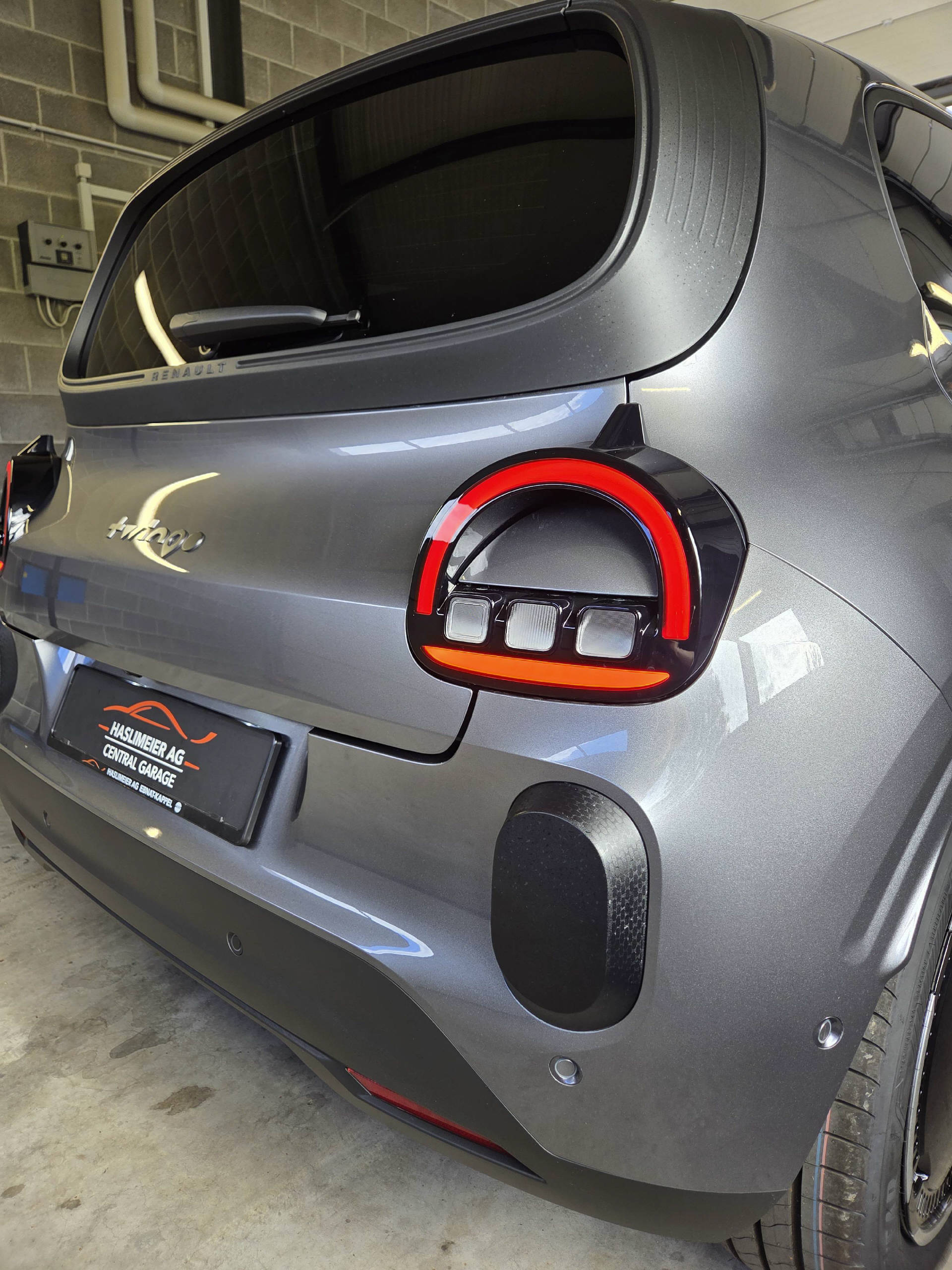 RENAULT Twingo E-Tech Urban Range techno-image-14