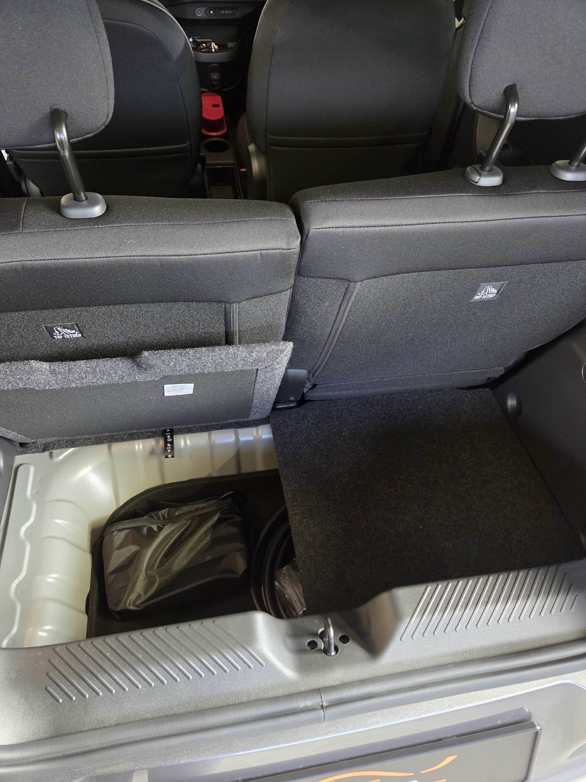 RENAULT Twingo E-Tech Urban Range techno-image-12