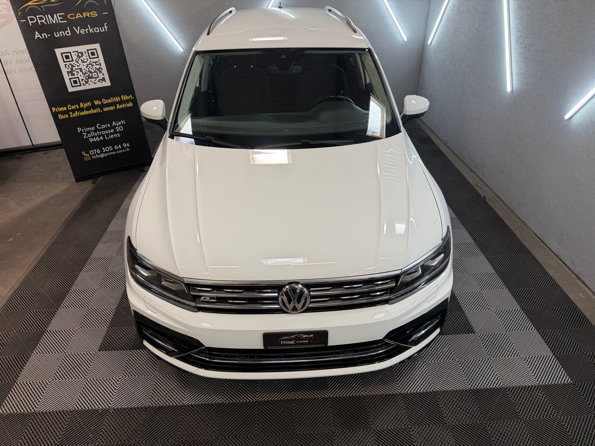 VW Tiguan 1.5TSI Evo Comfortline DSG R-Line Exterieur-image-5