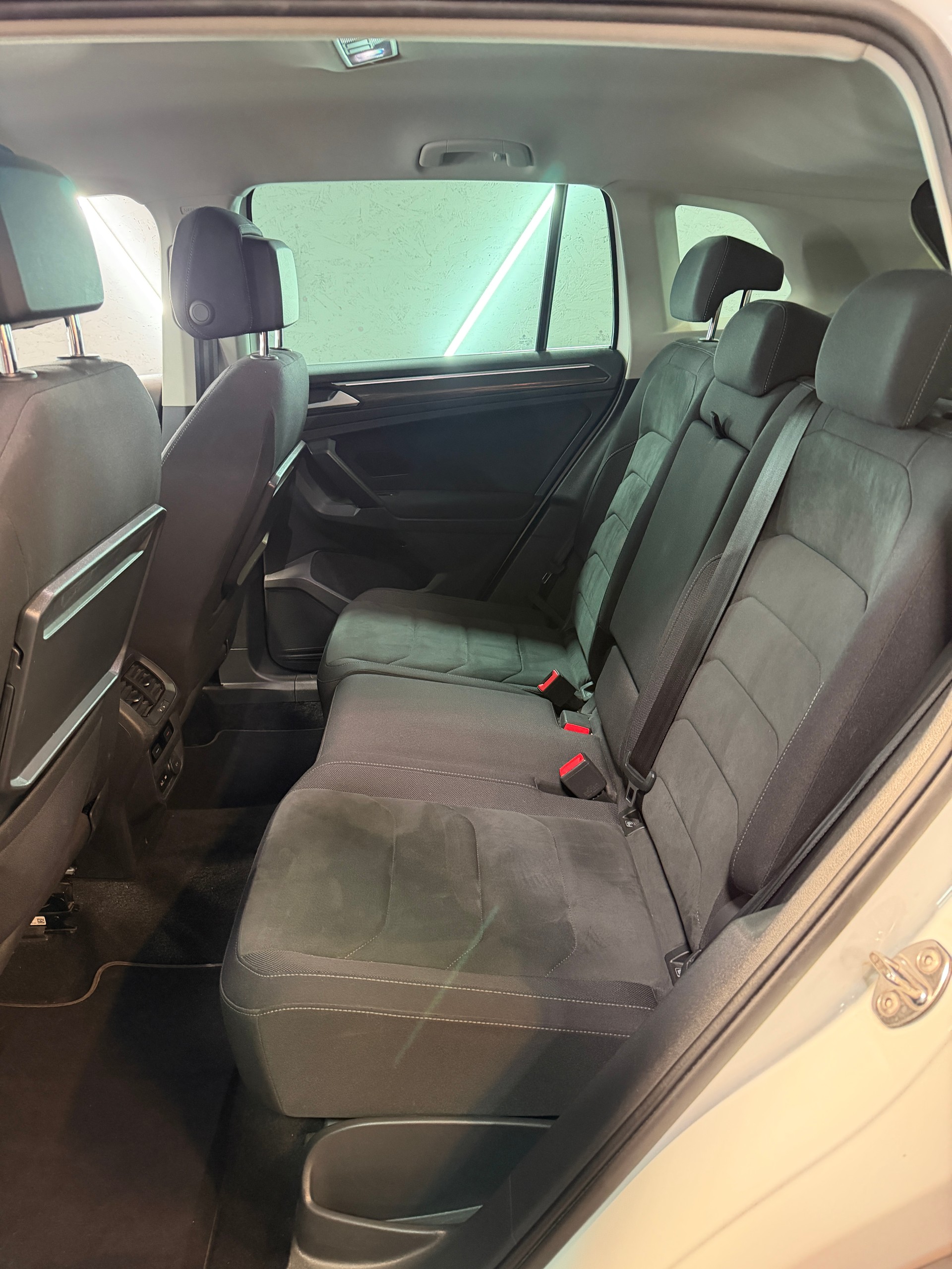 VW Tiguan 1.5TSI Evo Comfortline DSG R-Line Exterieur-image-21