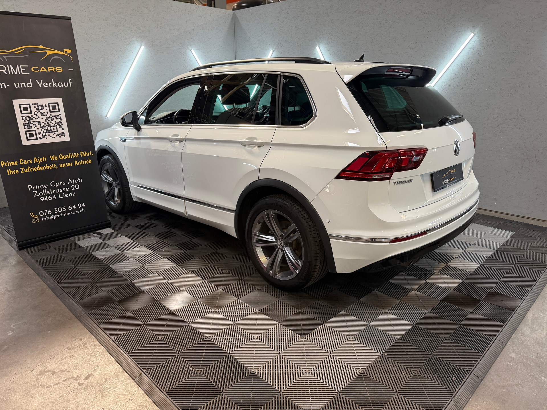 VW Tiguan 1.5TSI Evo Comfortline DSG R-Line Exterieur-image-11