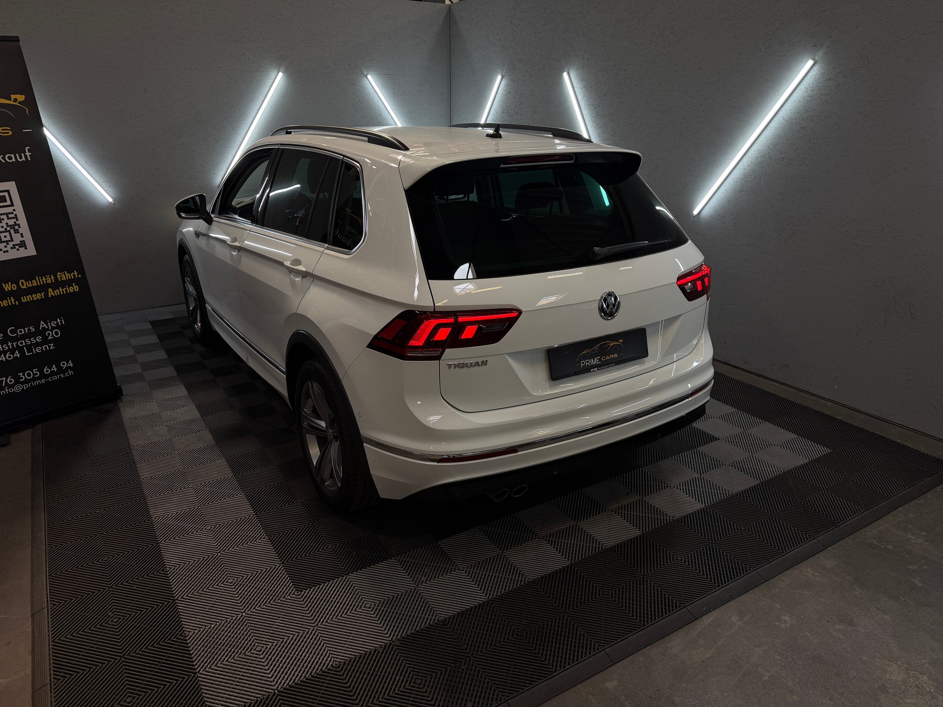 VW Tiguan 1.5TSI Evo Comfortline DSG R-Line Exterieur-image-10