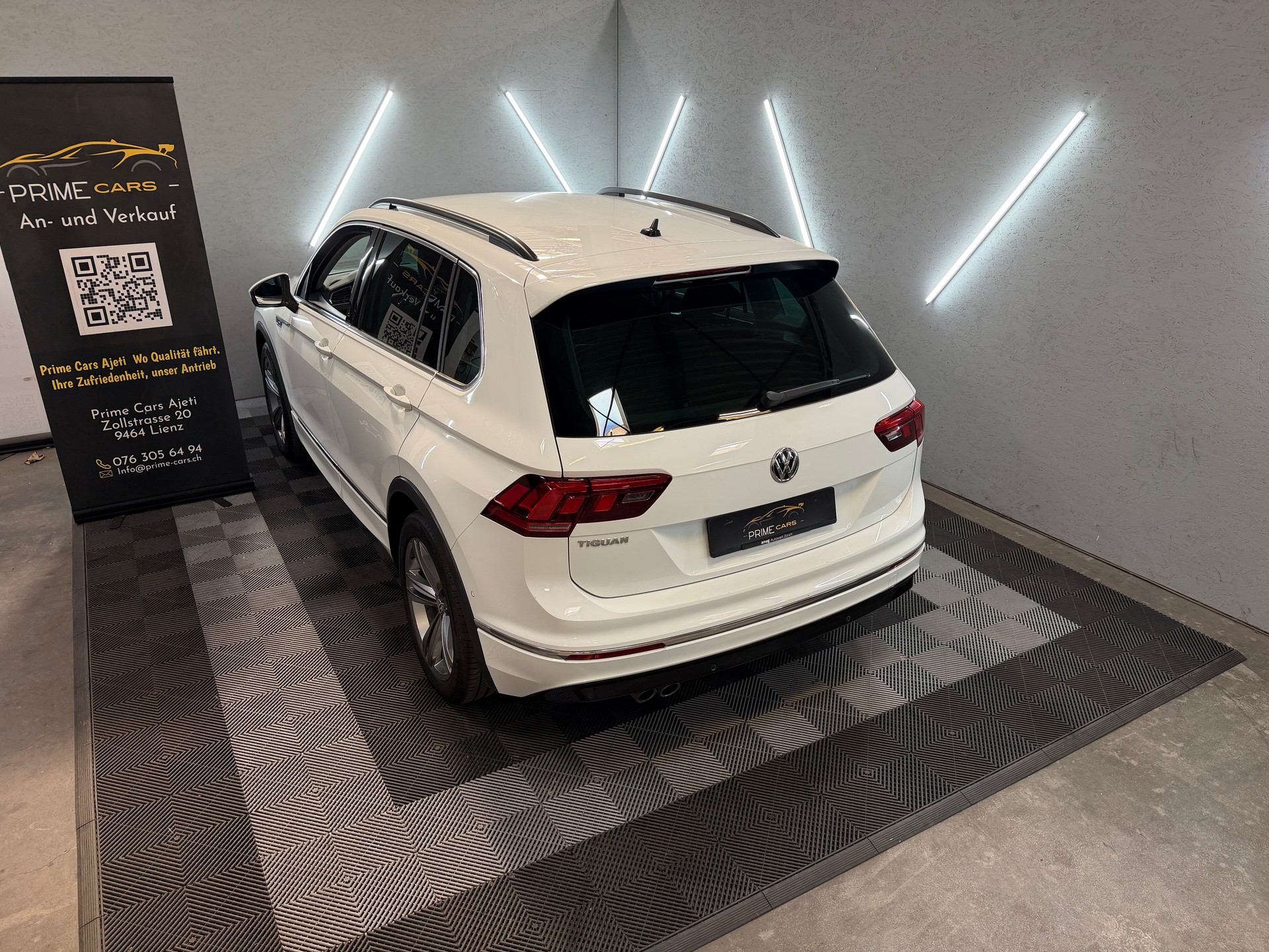 VW Tiguan 1.5TSI Evo Comfortline DSG R-Line Exterieur-image-9