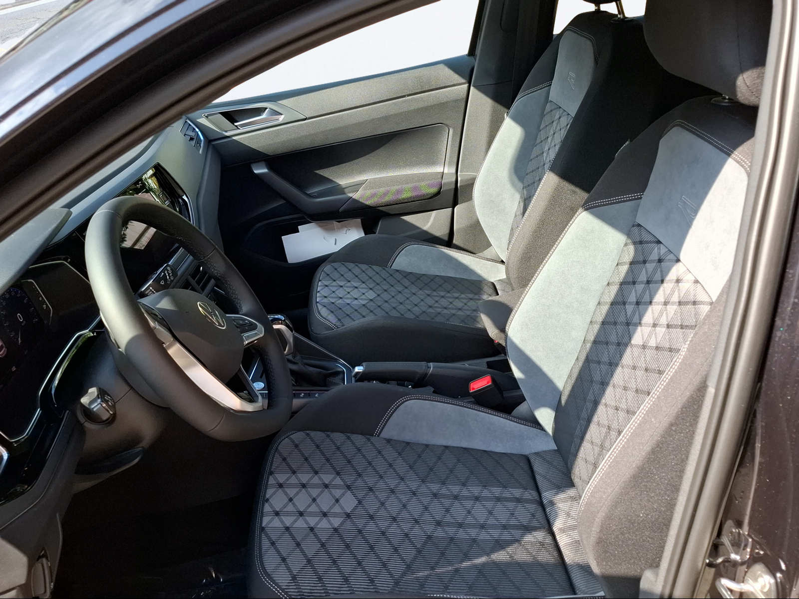 VW Polo 1.0 TSI R-Line United DSG-image-9