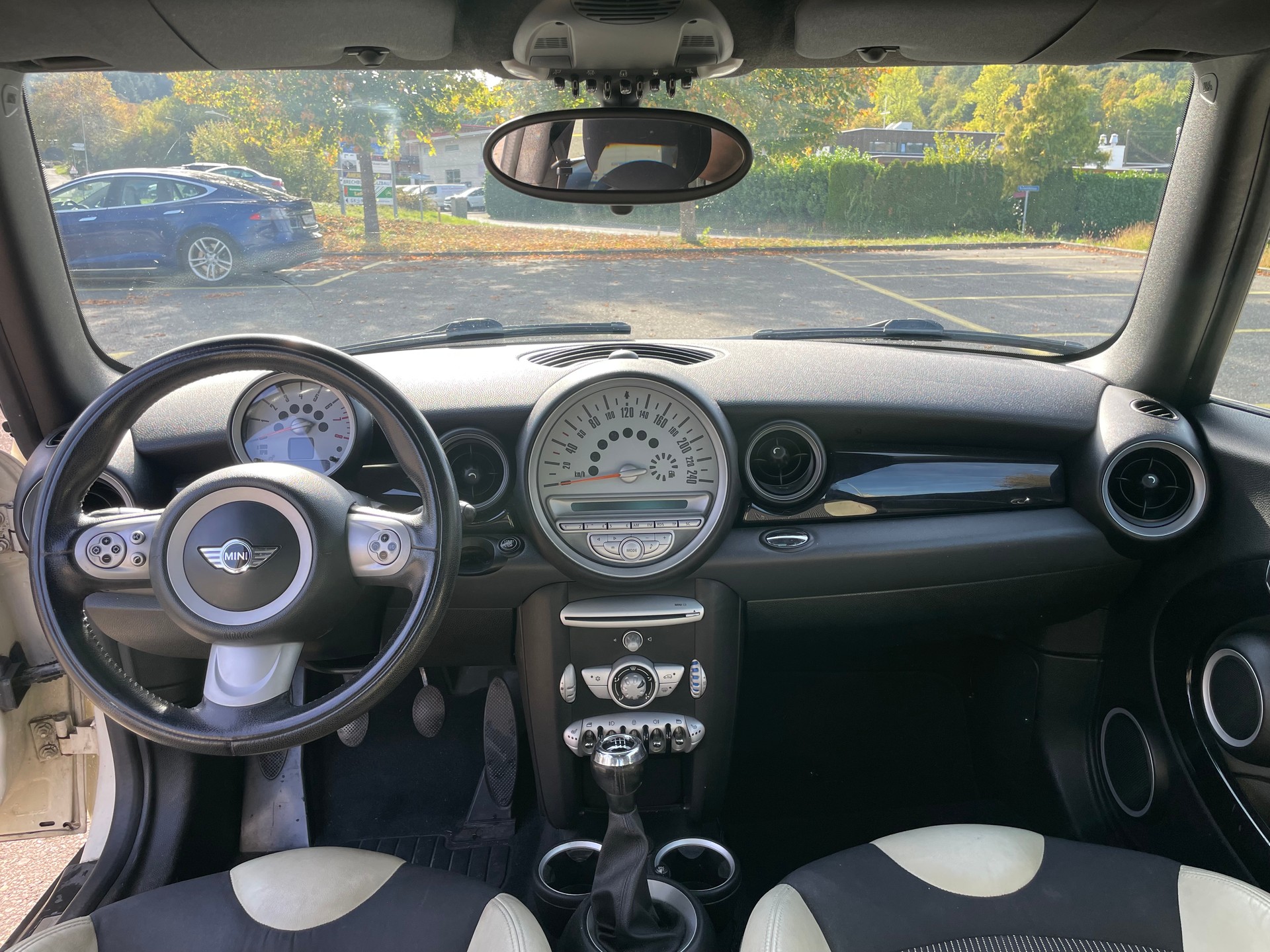 MINI Cooper-image-8