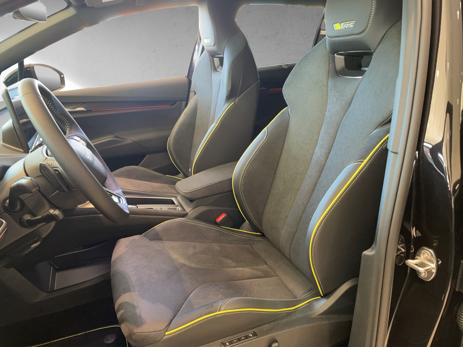 SKODA Elroq RS - Modell 2027-image-4