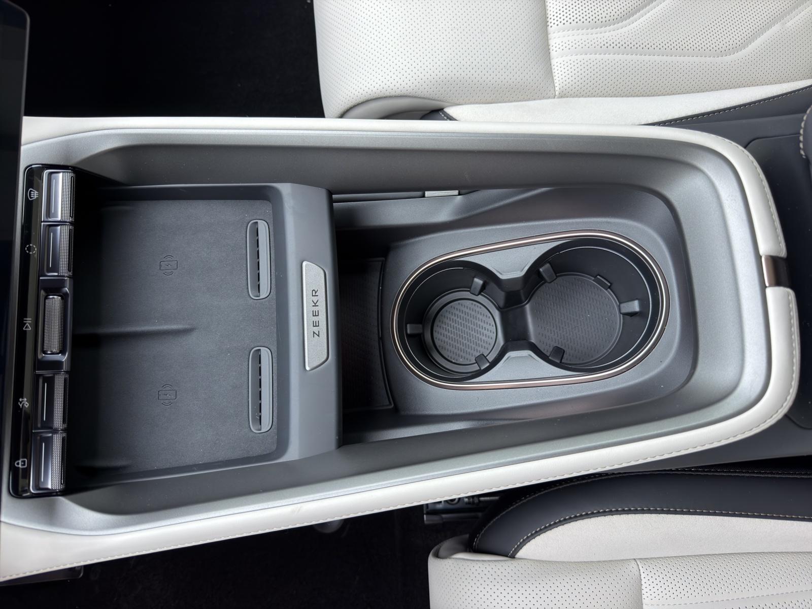 ZEEKR 7GT Privilege Launch Edition AWD-image-12