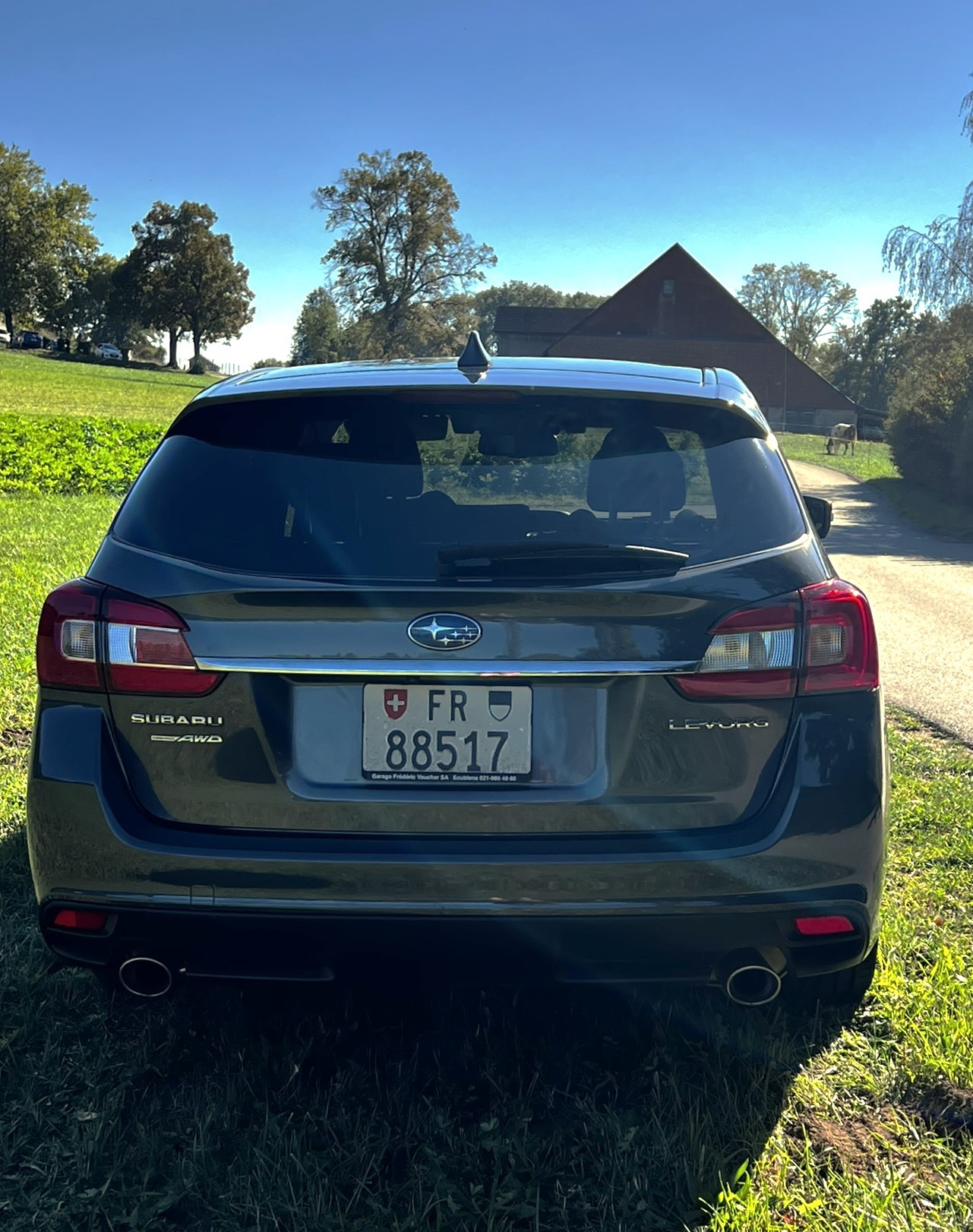 SUBARU 2.0i Swiss Plus-image-1