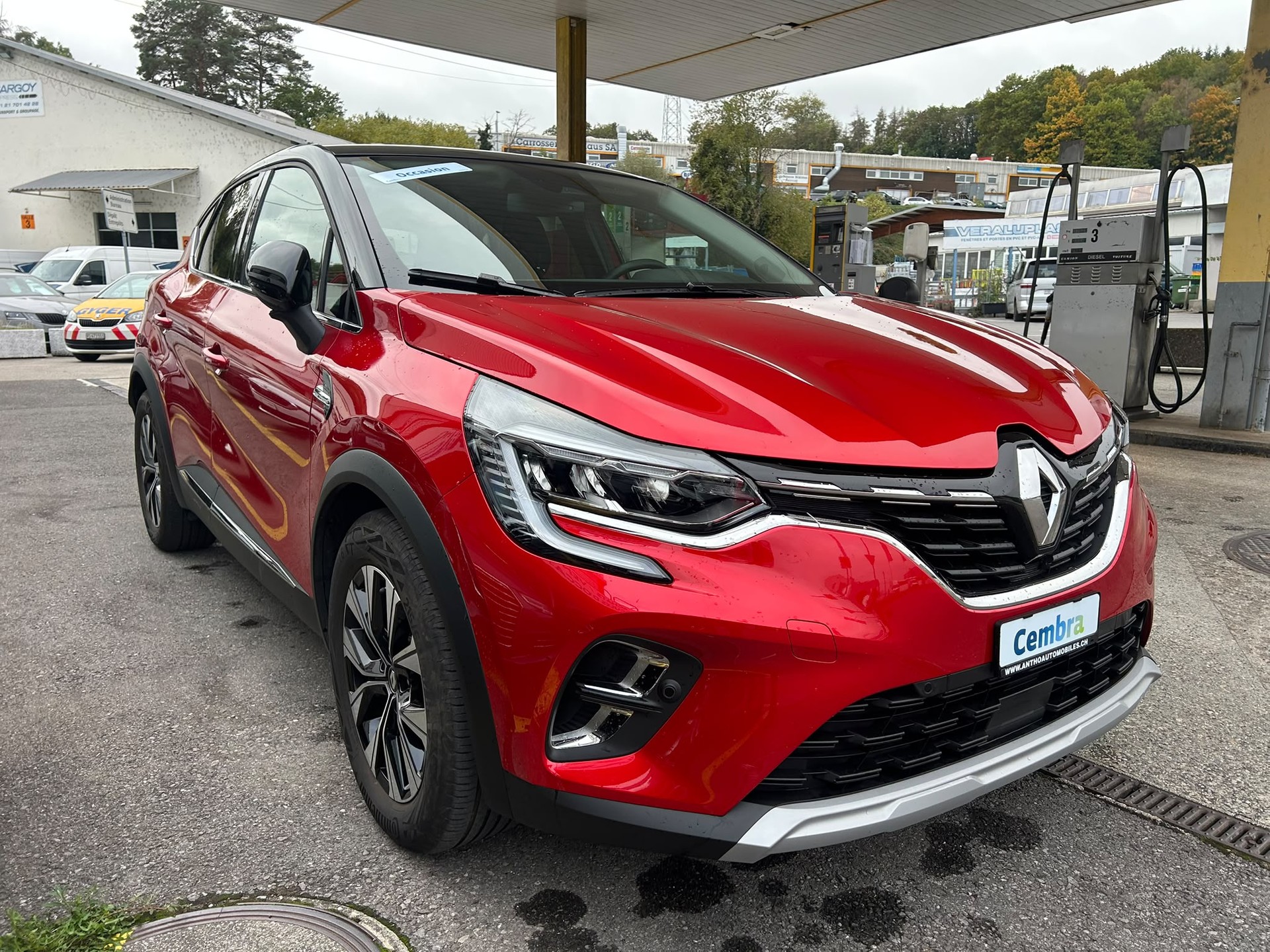 RENAULT Captur 1.6 E-Tech 145 E-Tech Engineered DHT-image-2