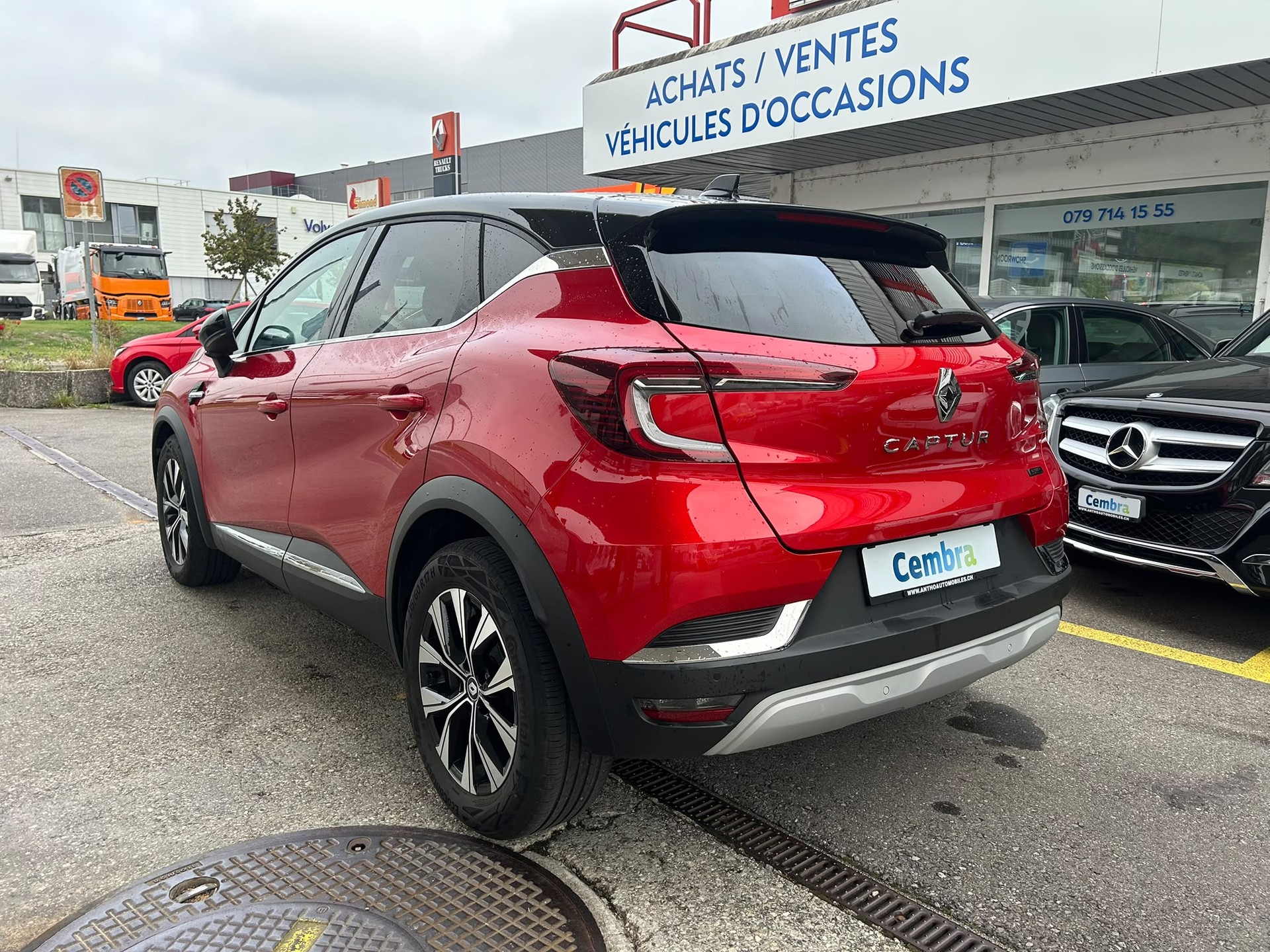 RENAULT Captur 1.6 E-Tech 145 E-Tech Engineered DHT-image-3