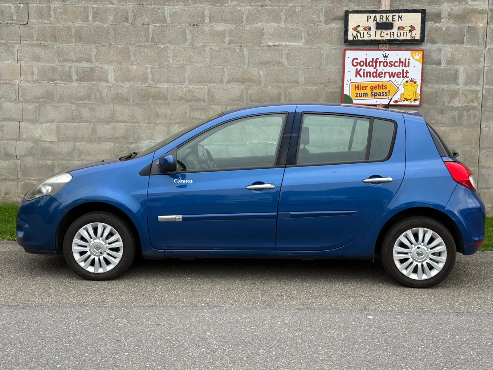 RENAULT Clio 1.2 16V Turbo Exception-image-1