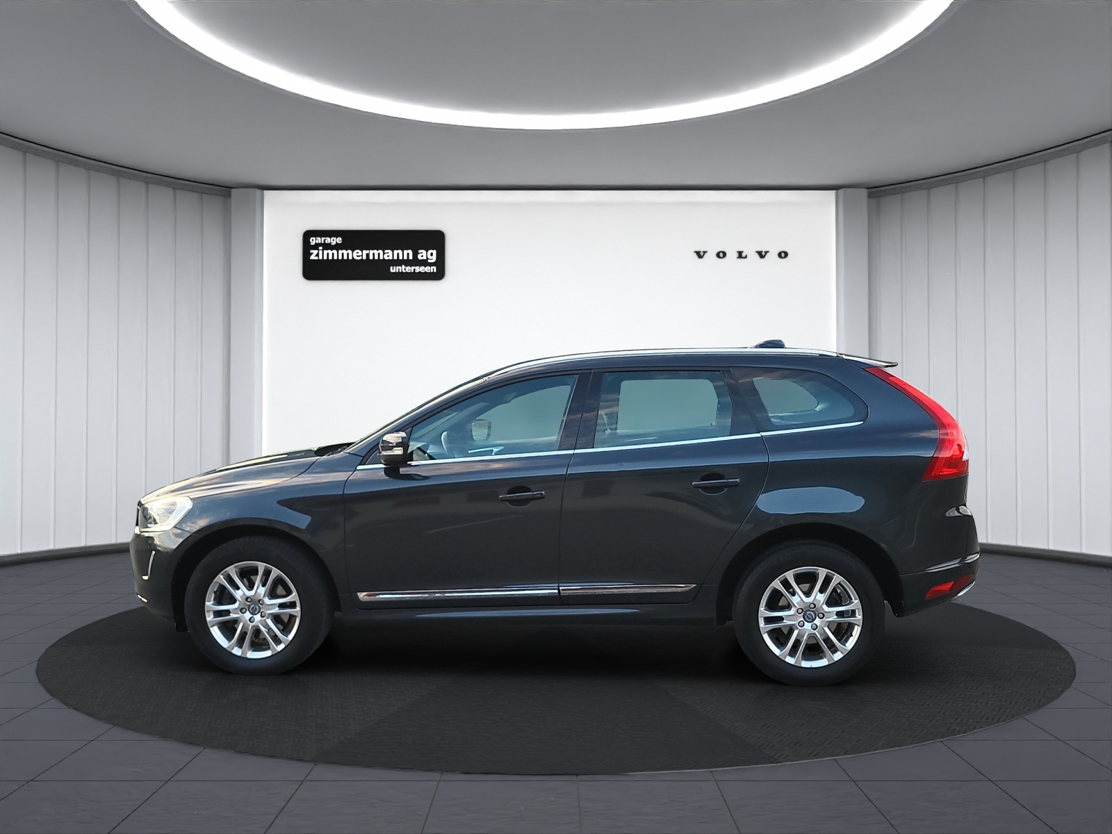 VOLVO XC60 2.4 D5 Summum AWD-image-10