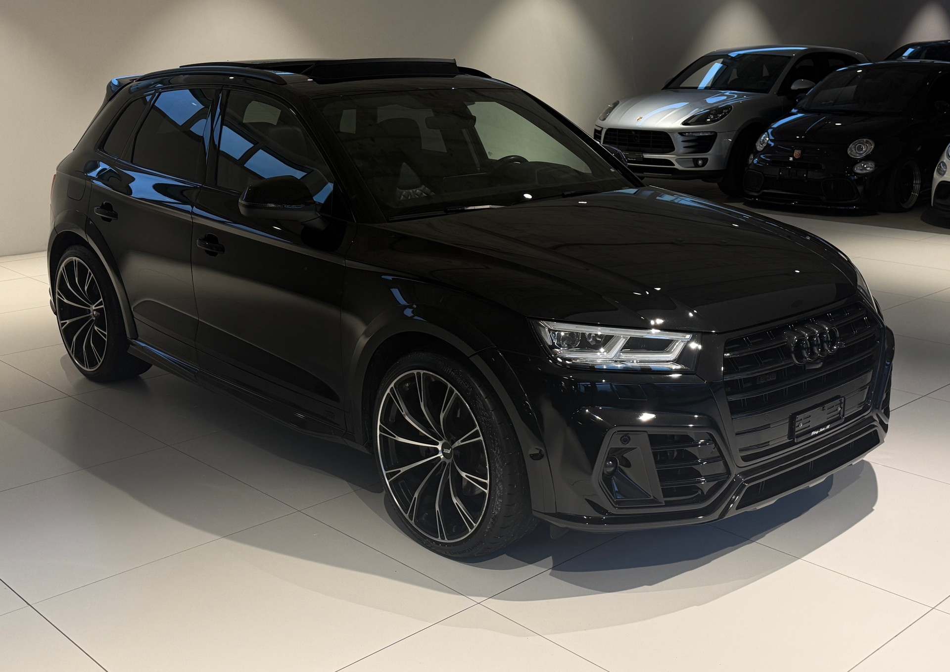AUDI SQ5 3.0 TFSI quattro S-tronic / ABT Body-Kit / ABT Leistungssteigerung / ABT Alufelgen 21Zoll / Panoramadach / Vollausstattung-image-42