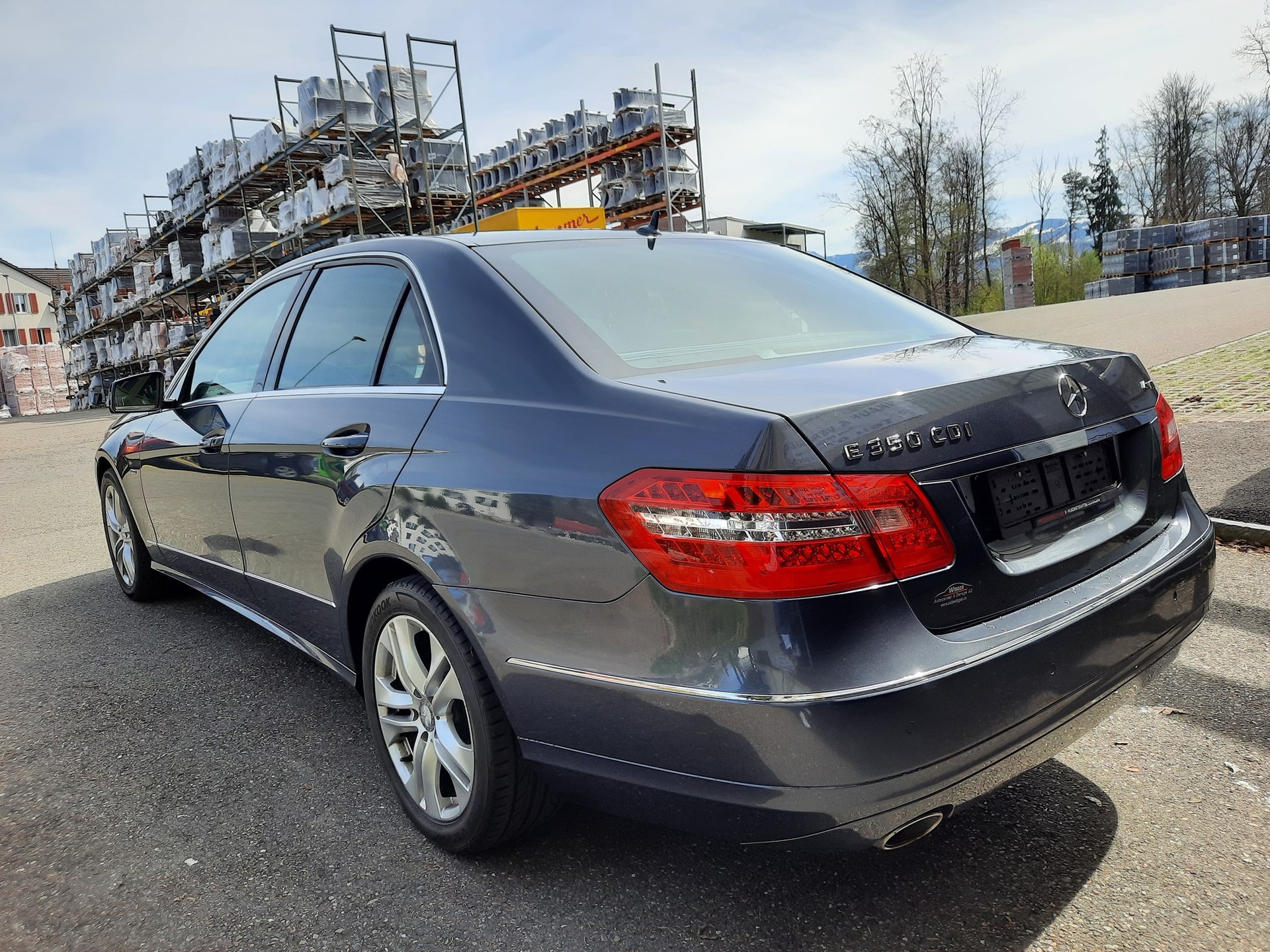 MERCEDES-BENZ E 350 CDI BlueEff. Avantgarde 4Matic 7G-Tronic-image-3
