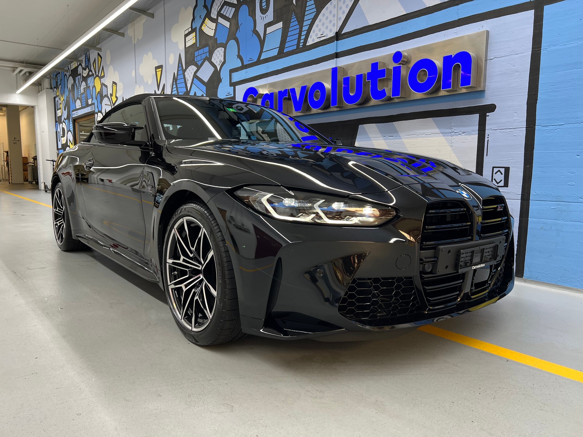 BMW M4 Cabrio Competition M xDrive-image-0