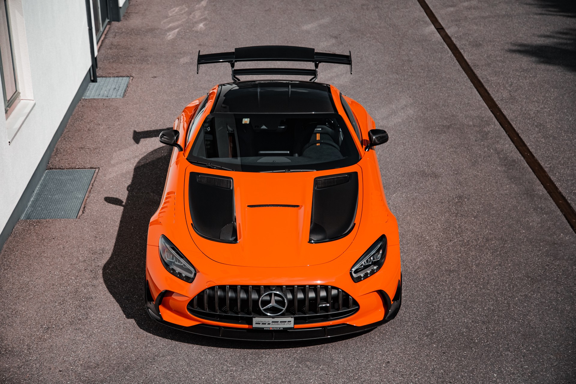 MERCEDES-BENZ AMG GT Black Series-image-4