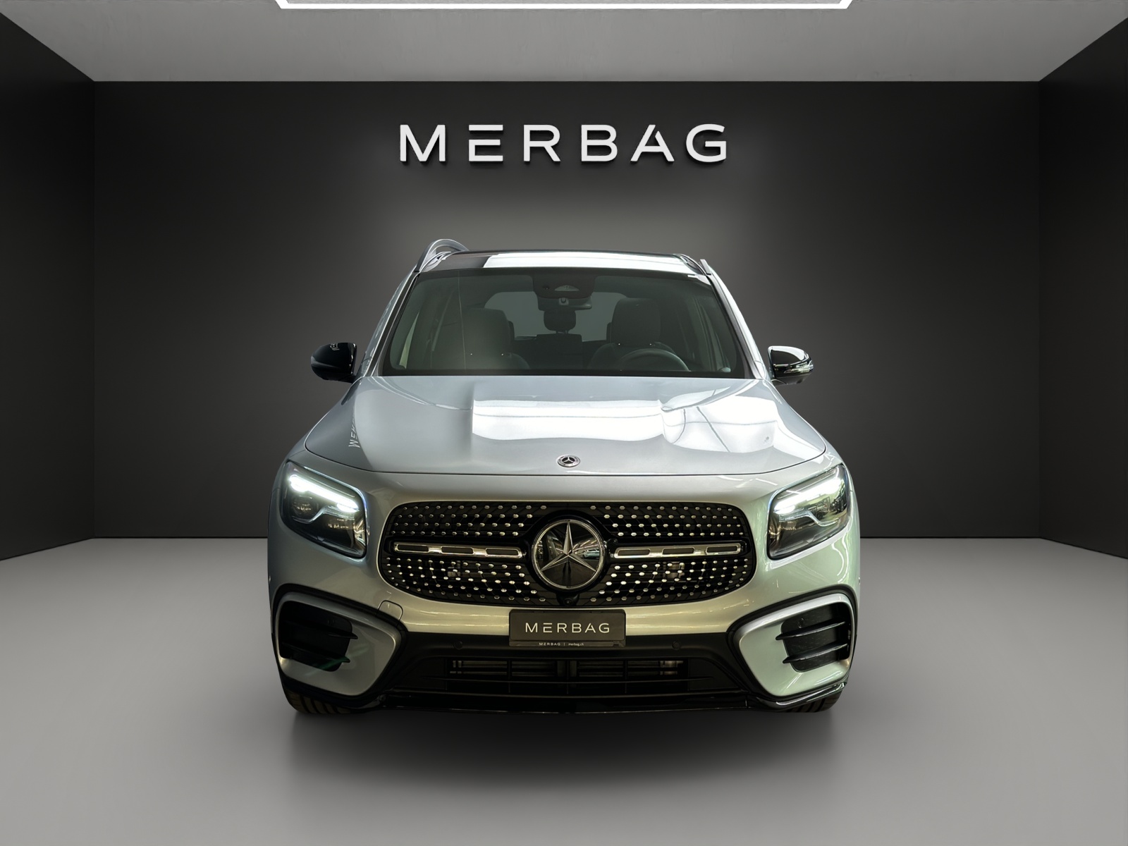 MERCEDES-BENZ GLB 250 4Matic 8G-Tronic-image-1