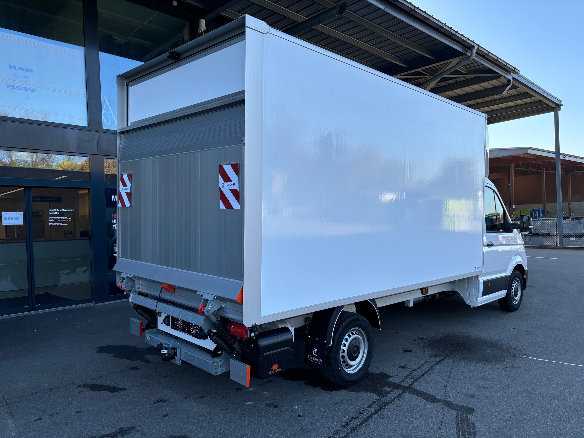 MAN TGE 3.180 Lang A-image-5