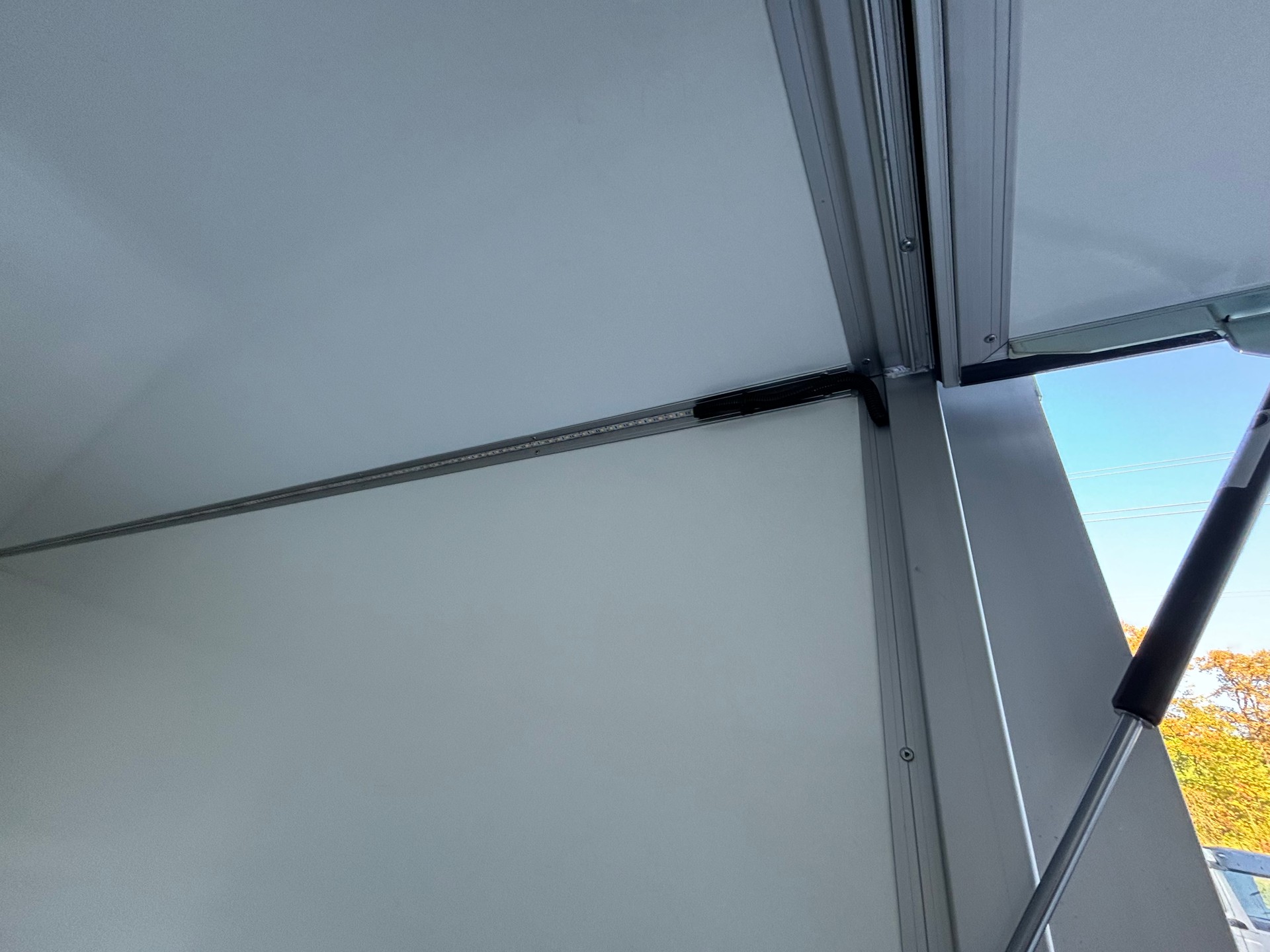 MAN TGE 3.180 Lang A-image-13