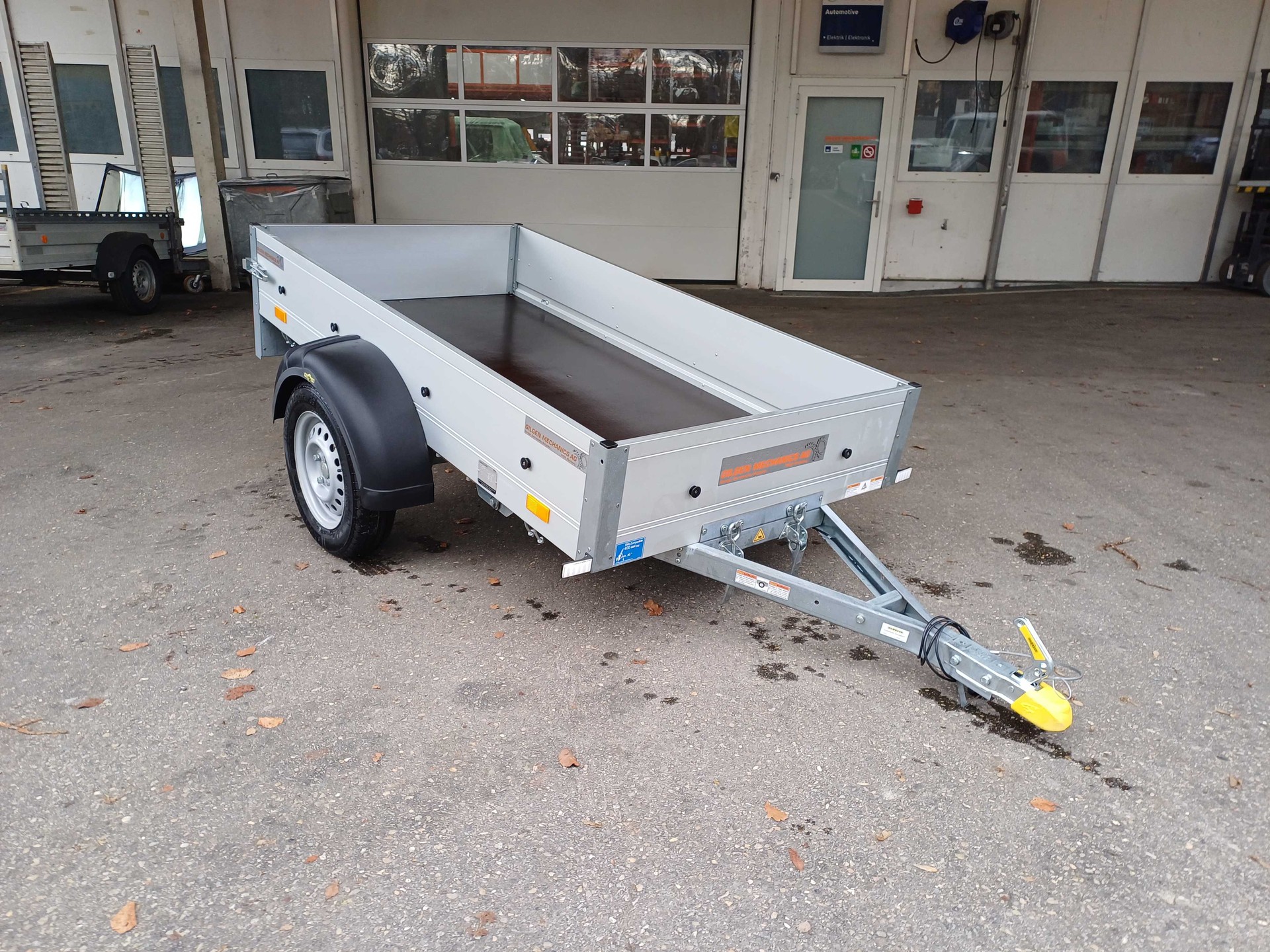 HUMBAUR Startrailer DK-image-3