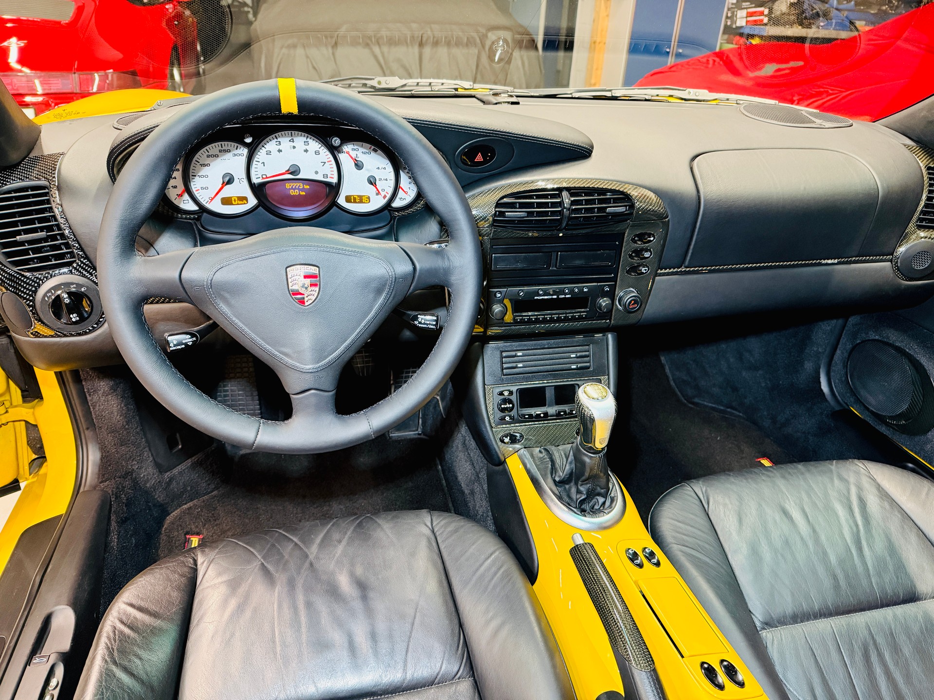 PORSCHE 911 Turbo „Speedgelb“ & Porsche Exclusive Carbon-image-5