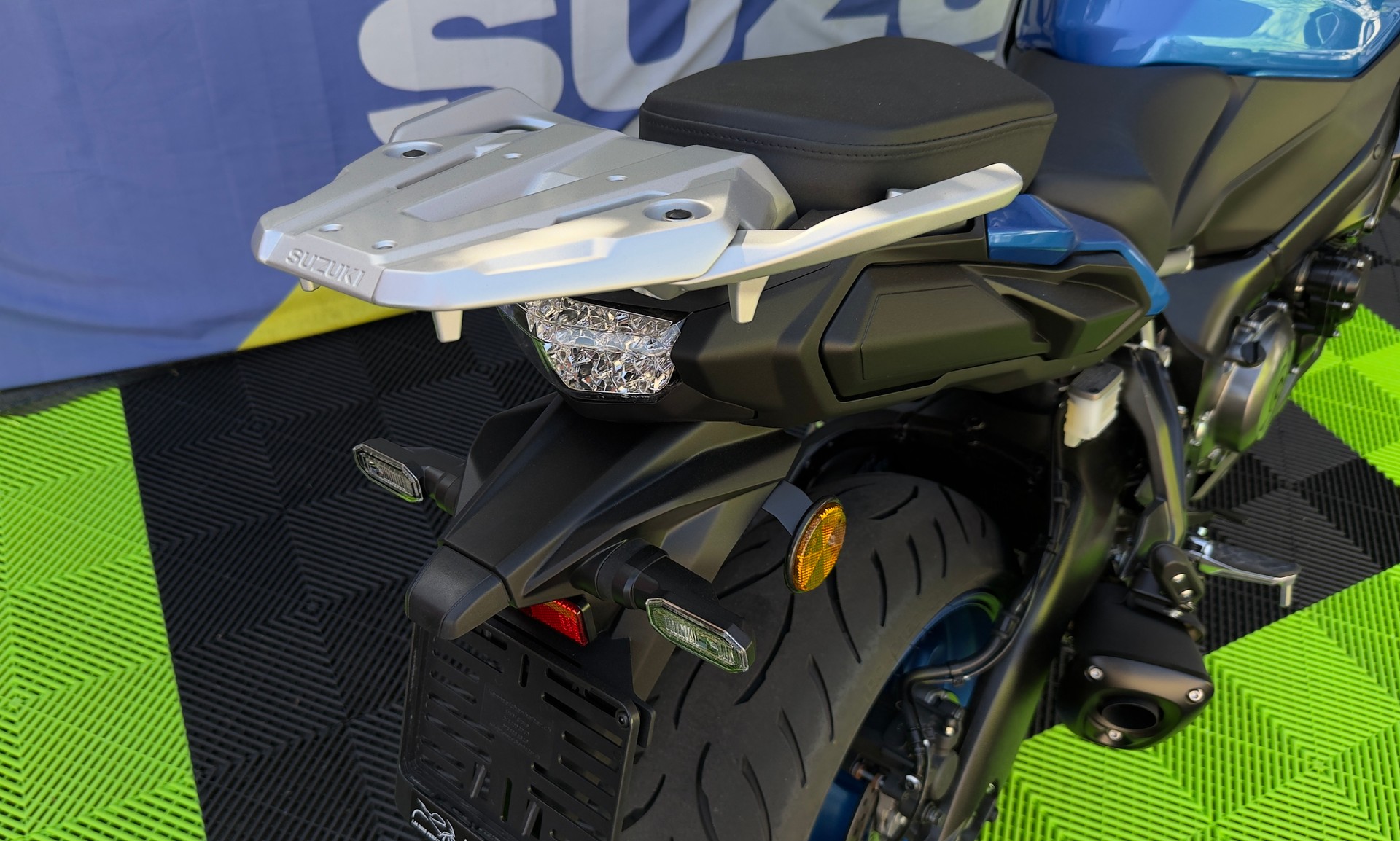 SUZUKI GSX-S 1000 GX-image-12