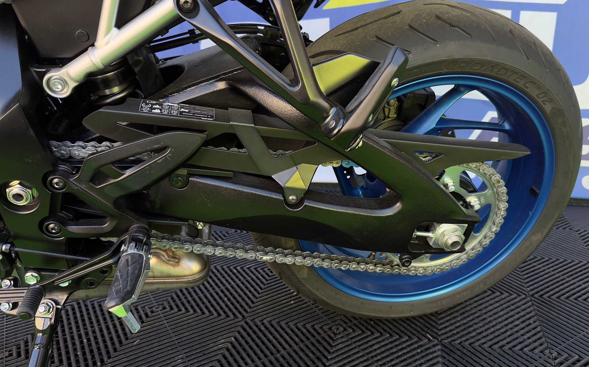 SUZUKI GSX-S 1000 GX-image-11