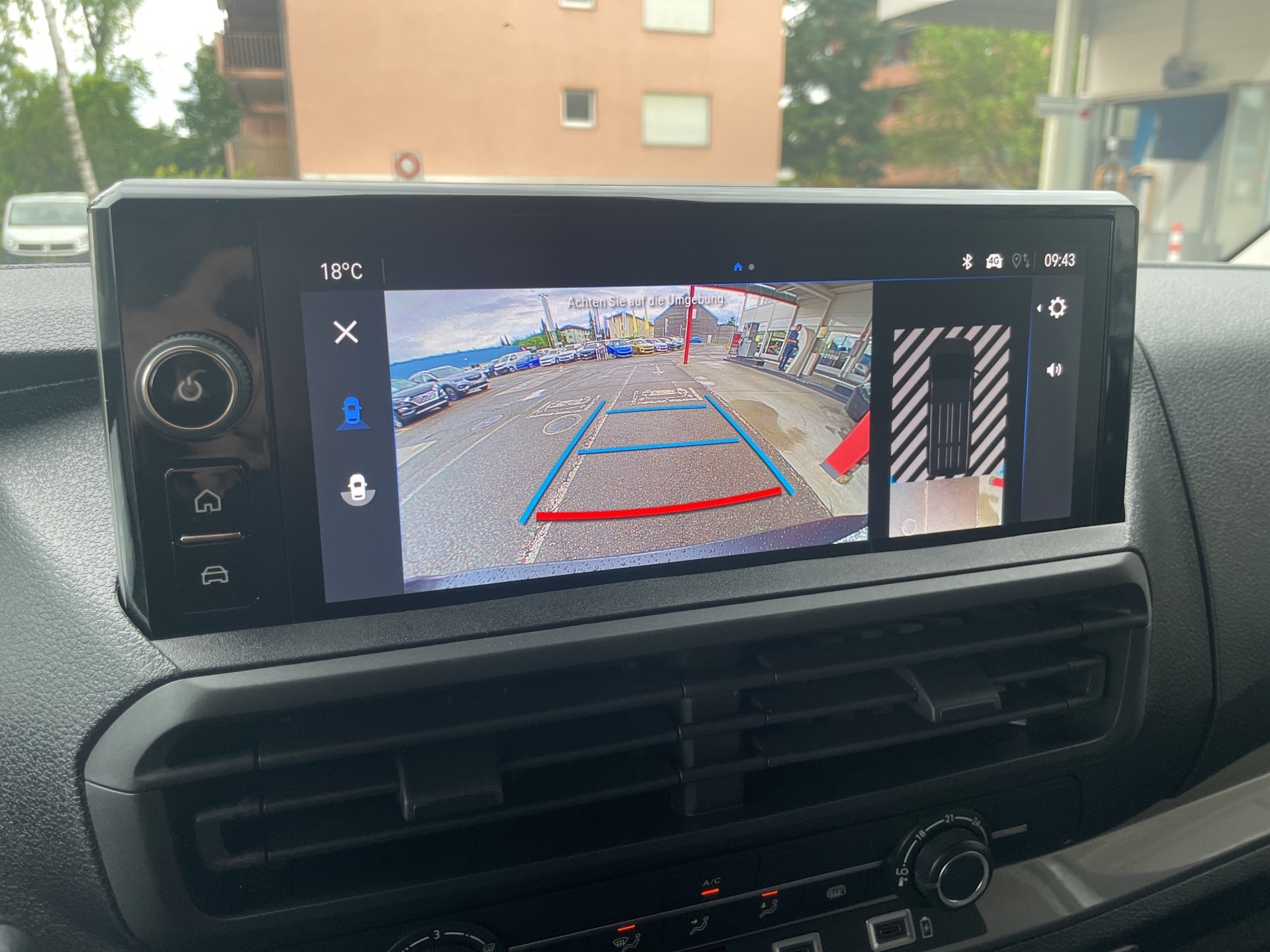 OPEL Vivaro-e Cargo 75kWh-image-7