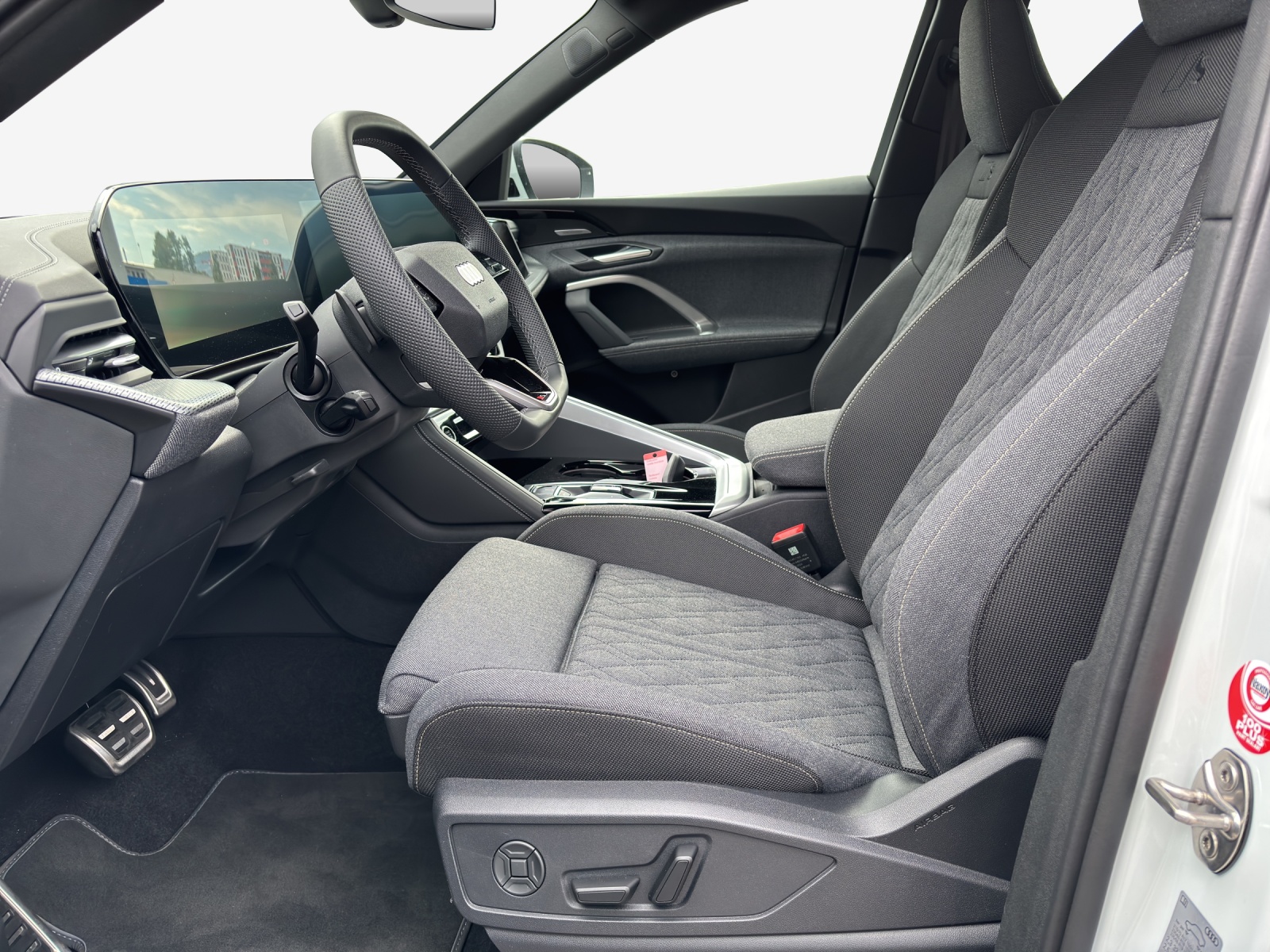 AUDI Q5 TFSI quatto 150 kW S-tronic-image-7