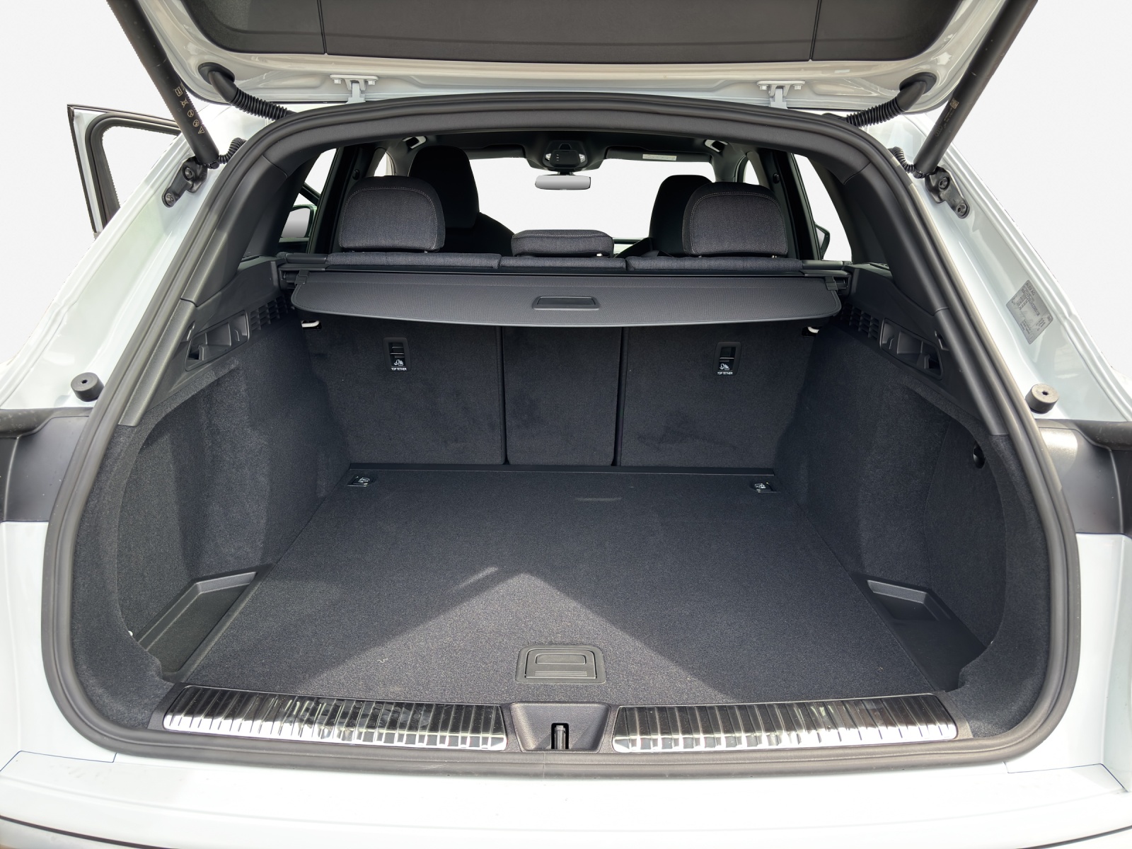 AUDI Q5 TFSI quatto 150 kW S-tronic-image-12