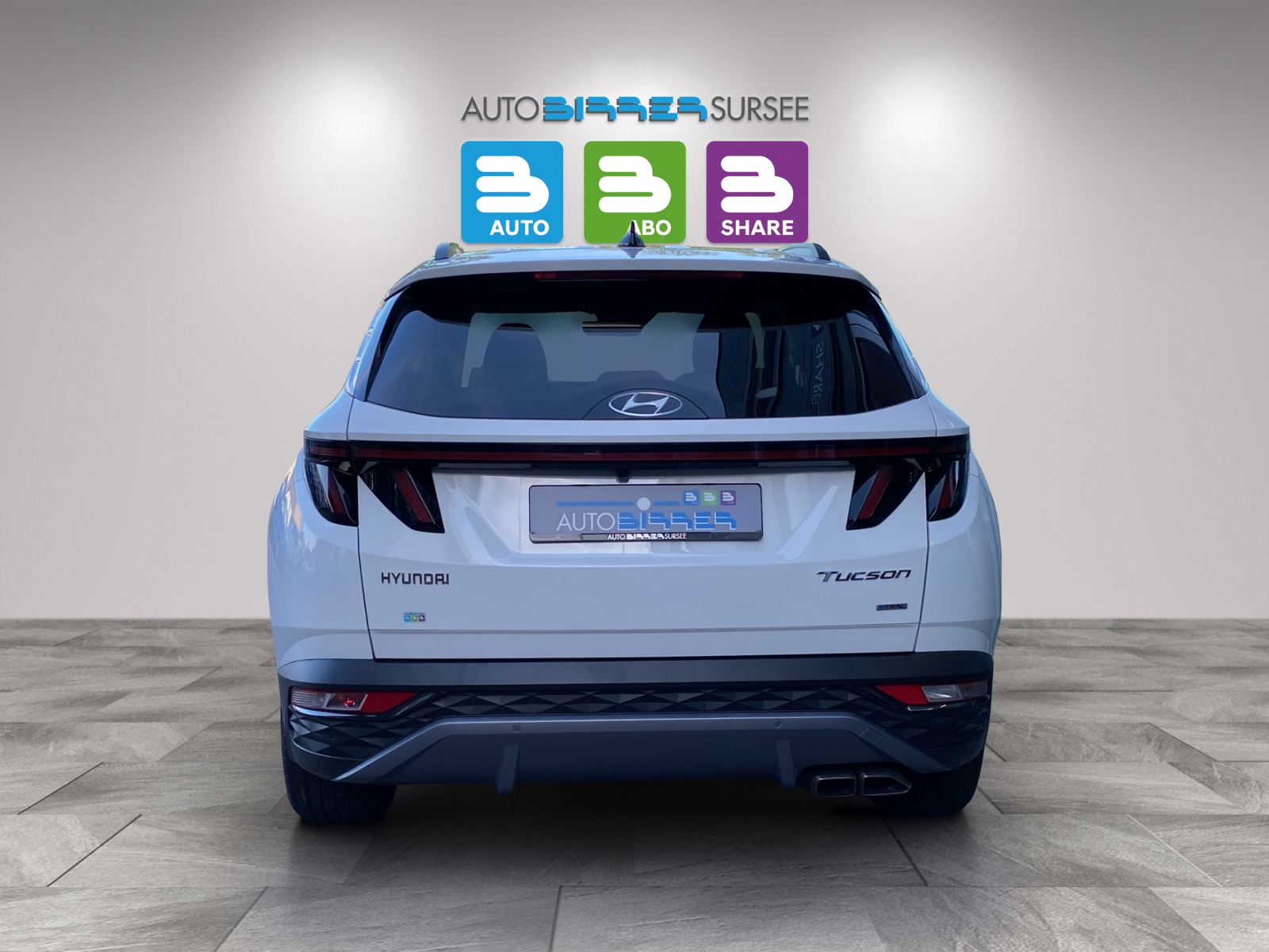 HYUNDAI Tucson 1.6 CRDi Amplia 4WD-image-5