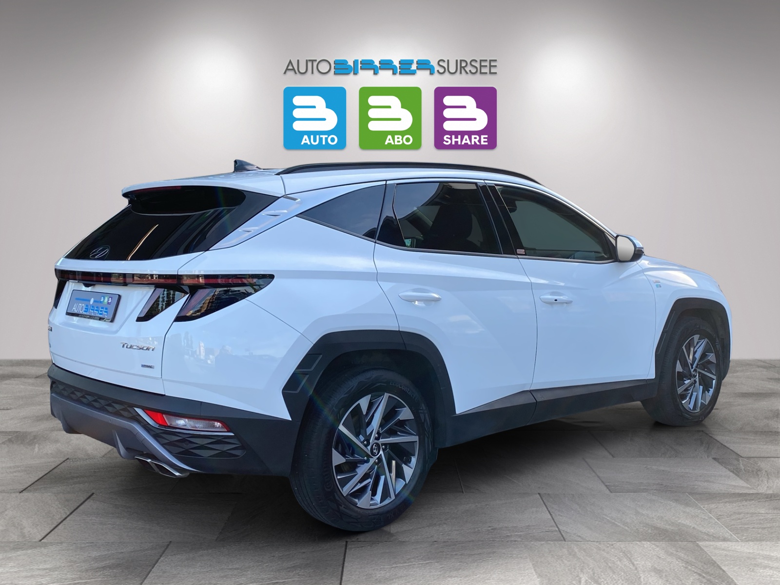 HYUNDAI Tucson 1.6 CRDi Amplia 4WD-image-4